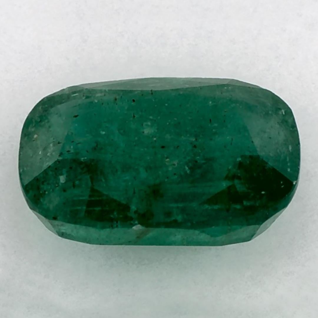 2.40 Ct Emerald Cushion Loose Gemstone In New Condition For Sale In Fort Lee, NJ