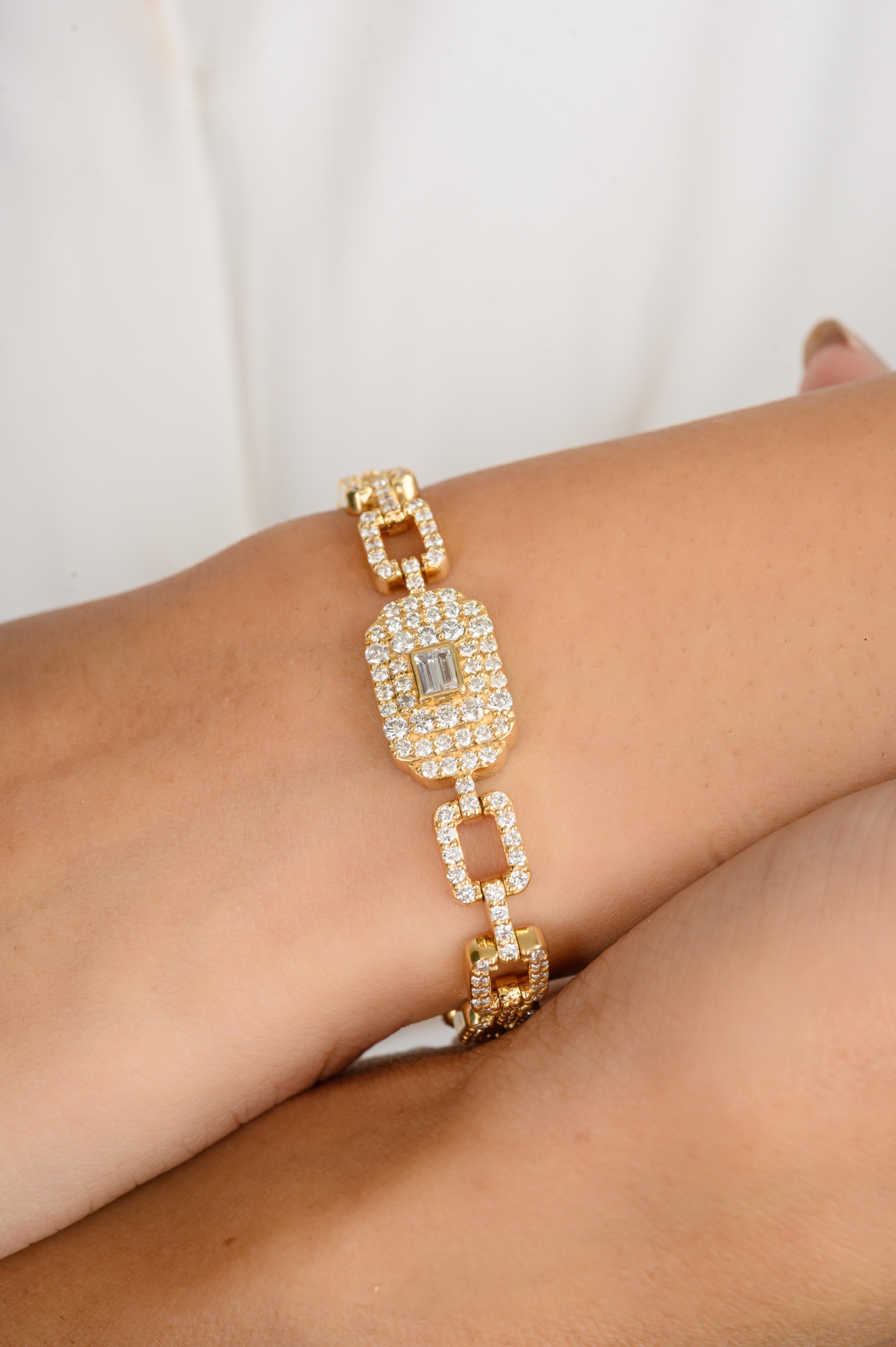 Round Cut 2.4 CTW Estate Diamond Wedding Bracelet for Women in 18k Solid Yellow Gold For Sale