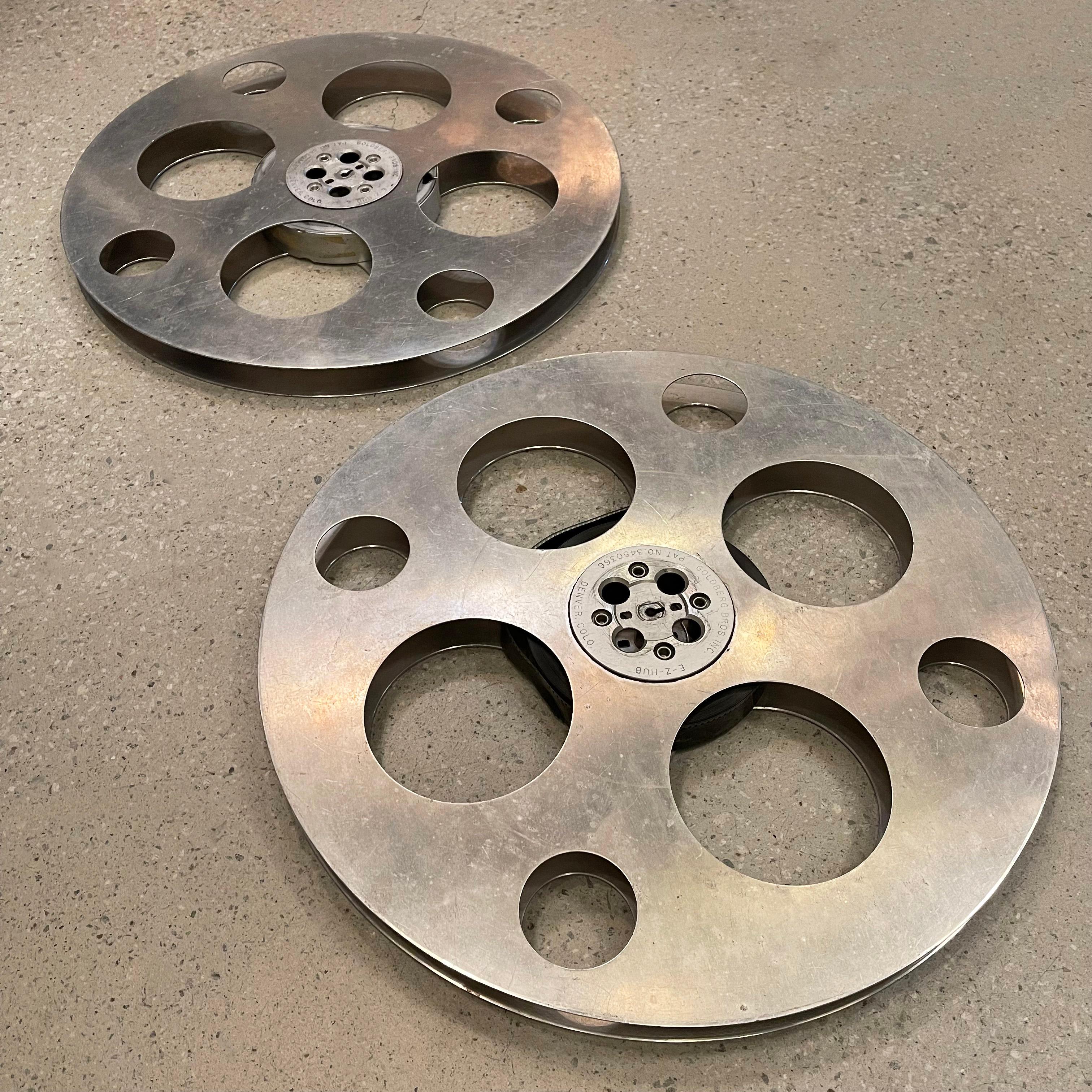 24 Zoll Durchmesser Industrielle Aluminium-Filmregale aus Aluminium von Goldberg Brothers (amerikanisch) im Angebot