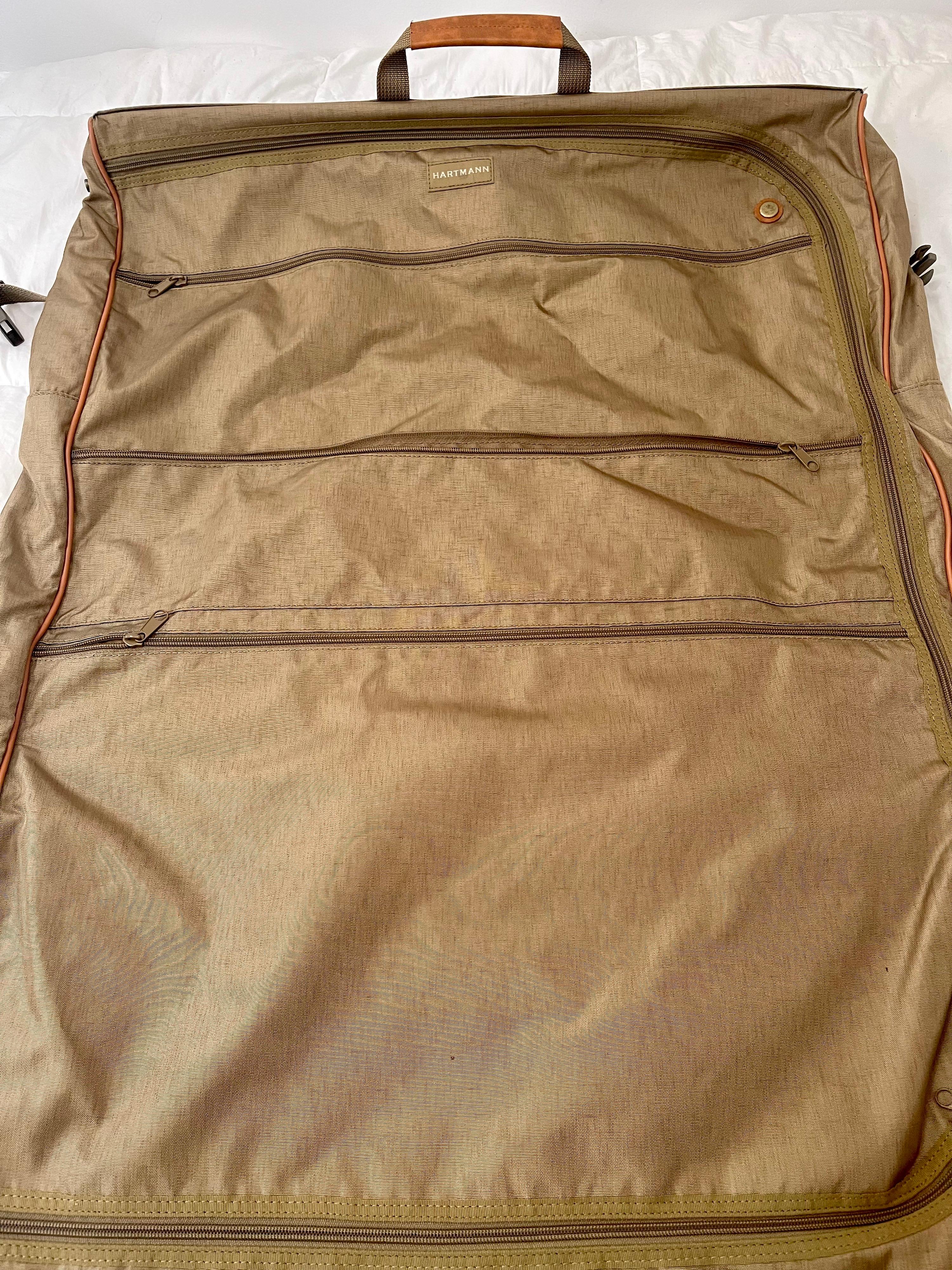 24” Hartman Suitcase / Suiter Garment Bag with Pockets 4