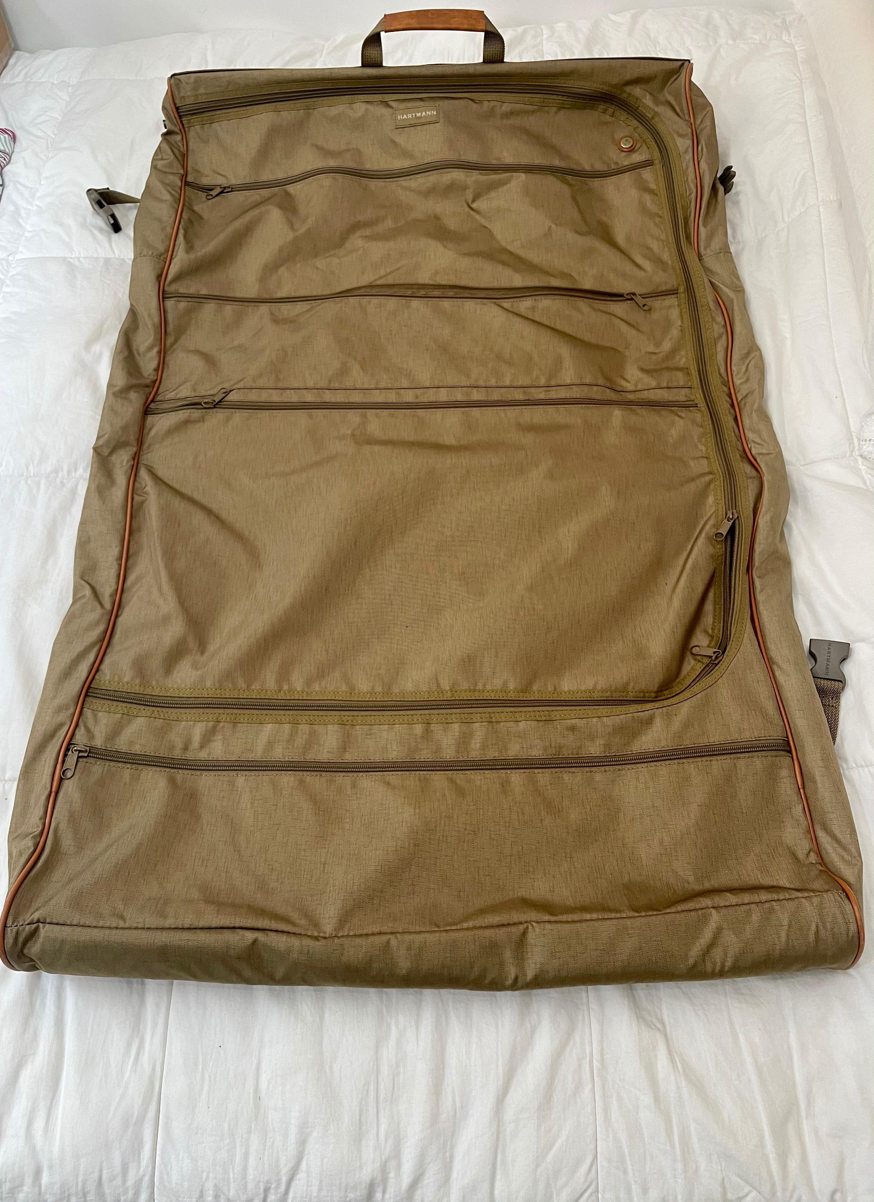 24” Hartman Suitcase / Suiter Garment Bag with Pockets 5