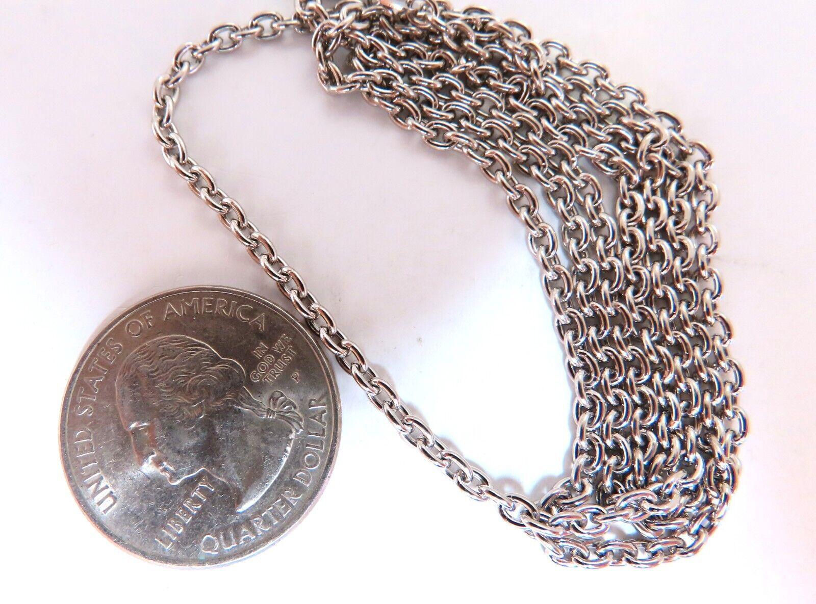 Classic cable link

2.7mm wide necklace.

platinum 

Chain measure 20 inches

Secure lock