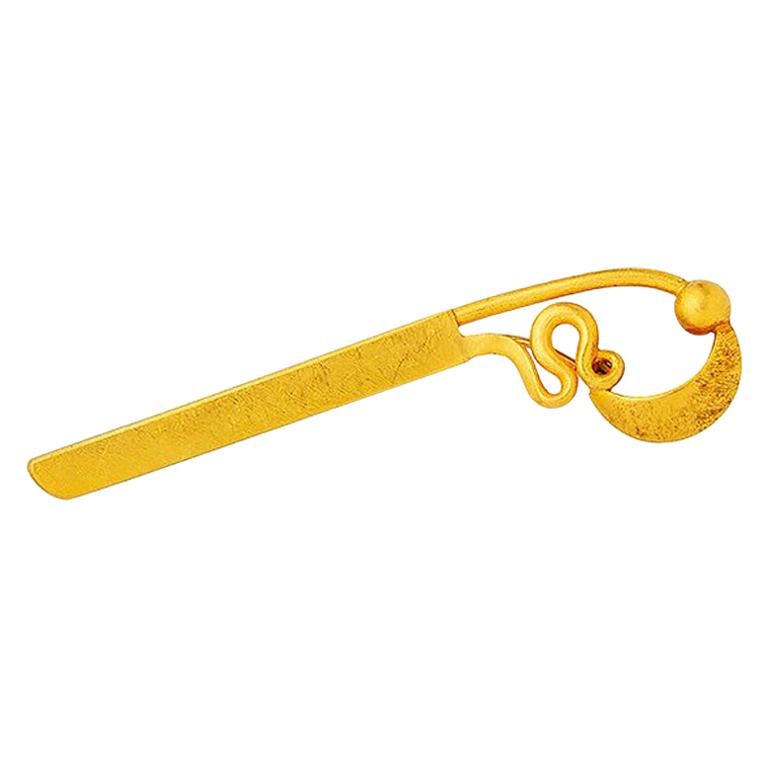 24 Karat Gold Handcrafted Fibula Brooch For Sale
