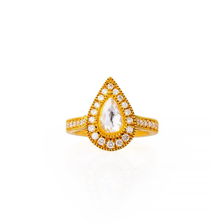 
Size of the Ring : 7 US Standards
Weight of Gold : 13.17 gr
Rose cut Diamond : 0.53 ct
Total Briliant cut Diamonds : 0.53 ct
