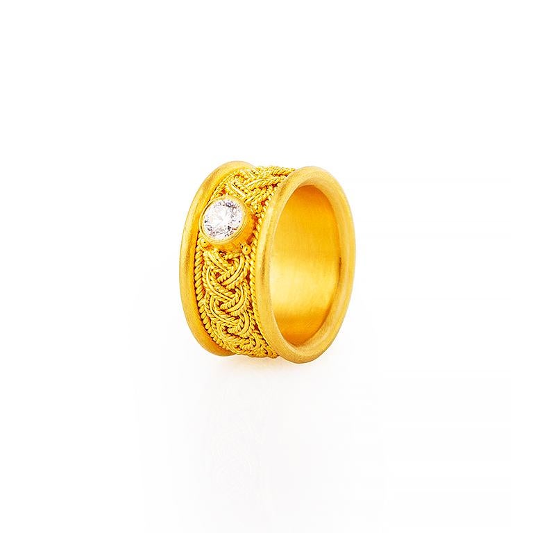 Round Cut 24 Karat Gold Handcrafted Wide Weave Mesh Band Diamond Solitaire Ring For Sale