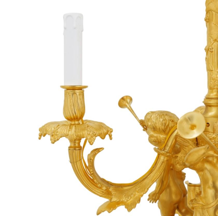 Dorato Lampadario in ottone placcato oro 24 carati in vendita