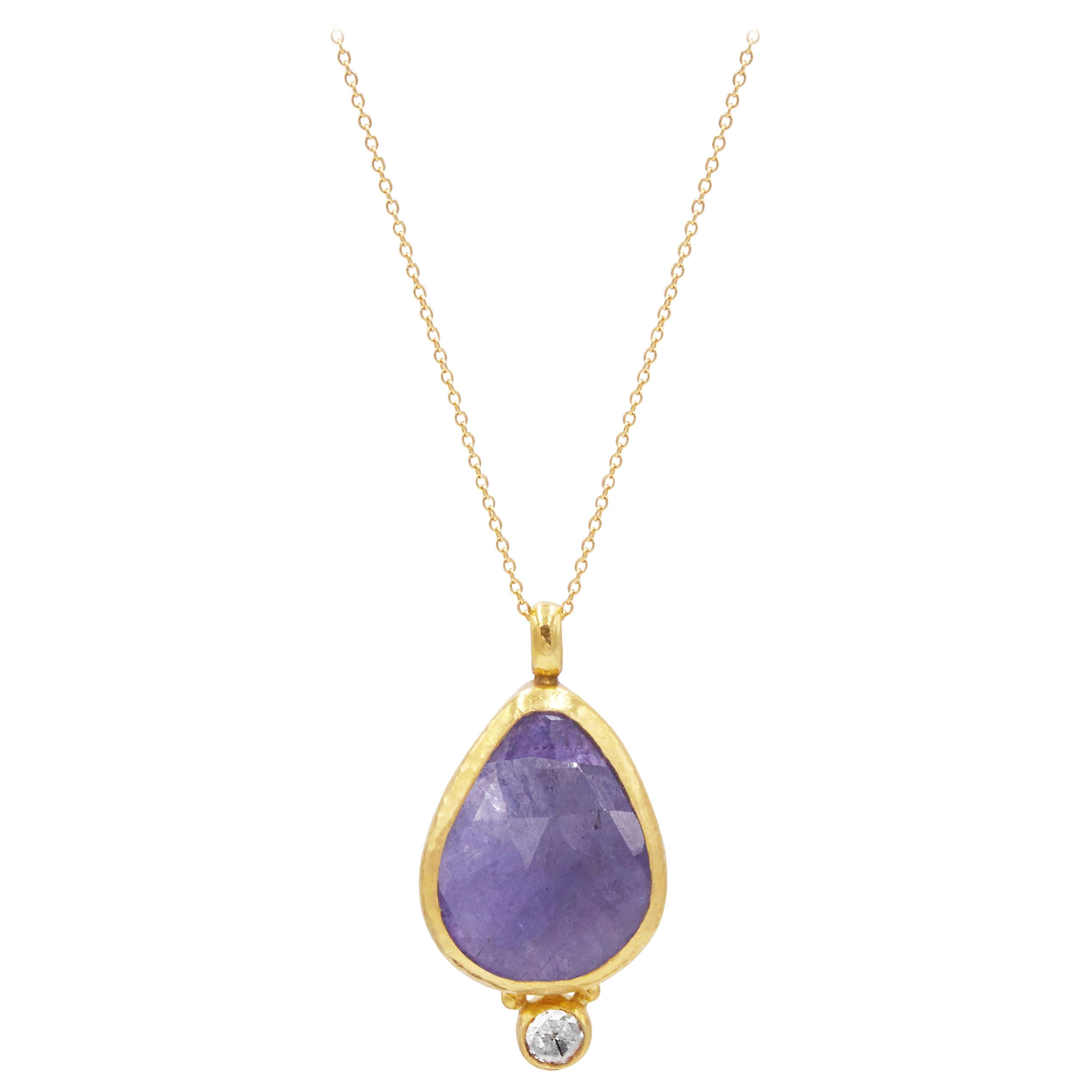 GURHAN 24 Karat Hammered Yellow Gold and Tanzanite Diamond Pendant Necklace For Sale
