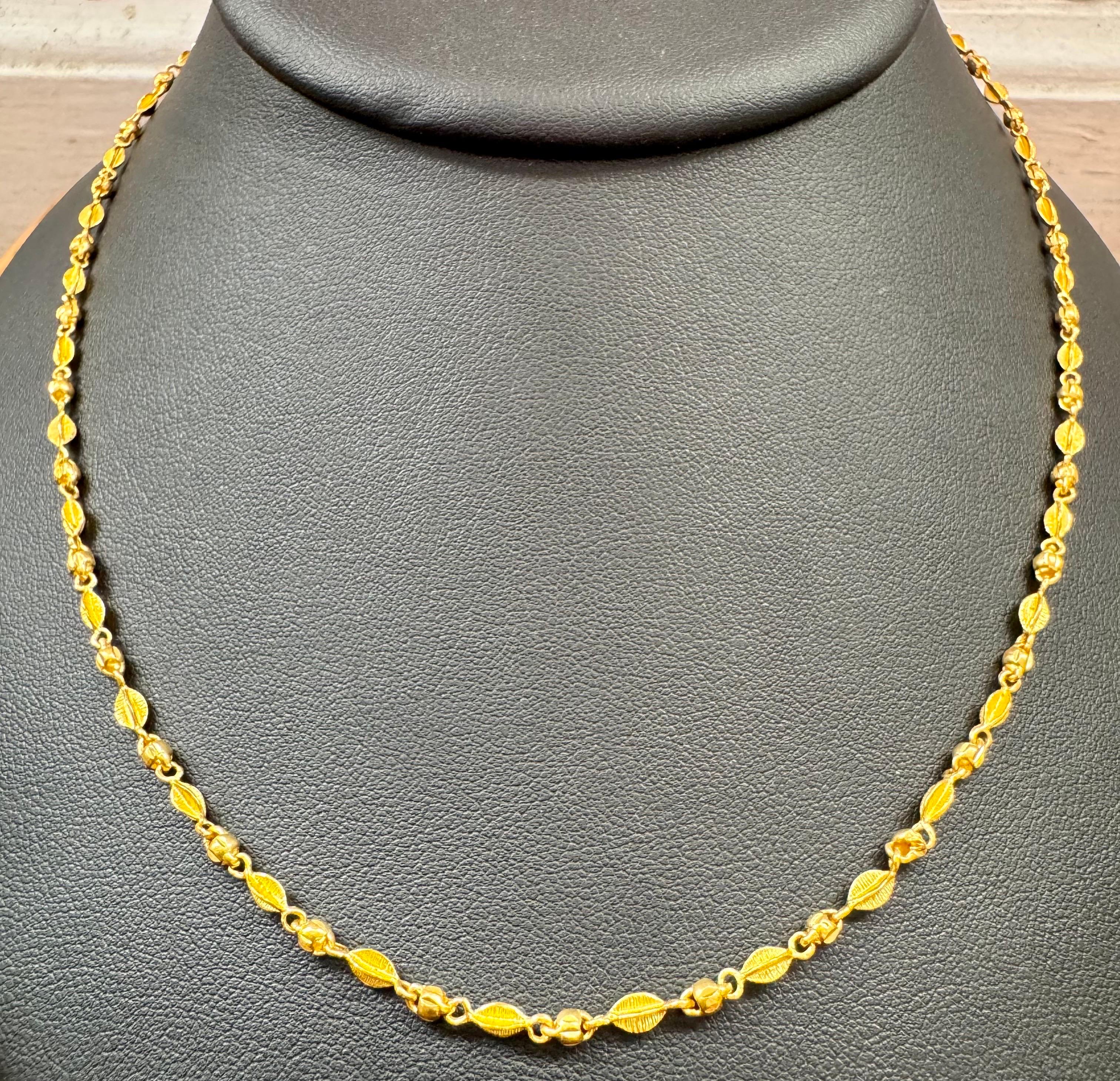 Collier de perles en or jaune 24 carats fait à la main, 13 gm, 18 pouces en vente 2