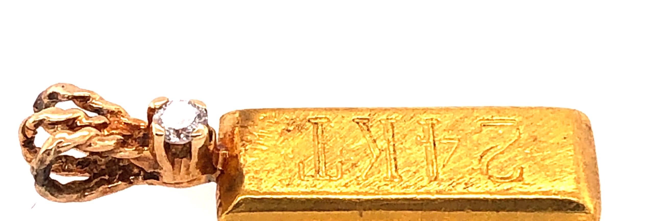 round gold charm
