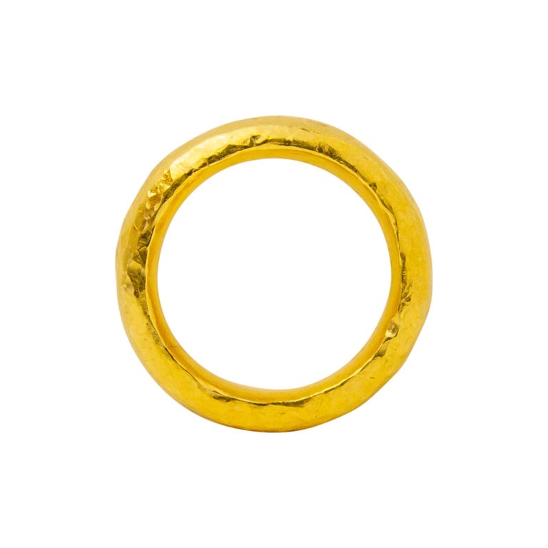 24 Karat Yellow Gold Hammer Finish Band Ring Ring size 6 For Sale at 1stDibs