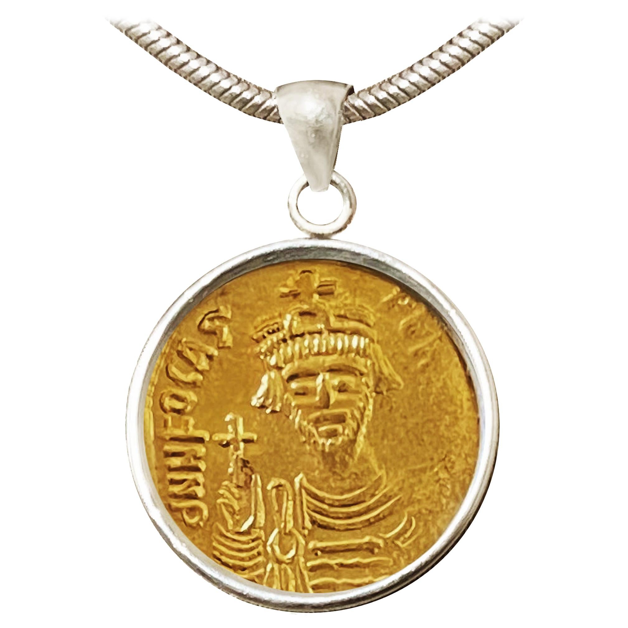 24 Karat Gold Byzantine Coin Pendant Depicting the Emperor Phocas Rear Victory