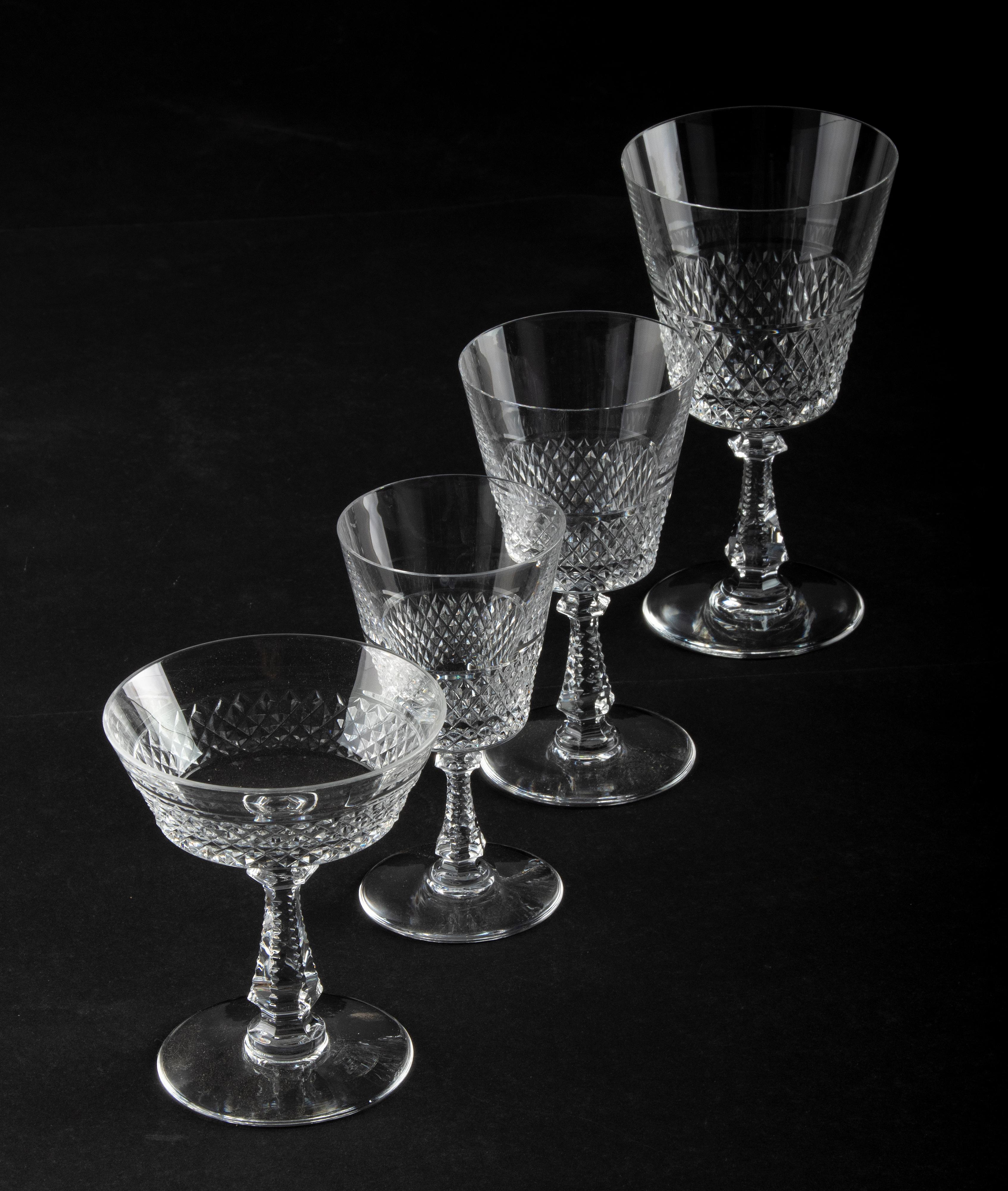 Hand-Carved 24-Piece Crystal Set of Glasses by Val Saint Lambert model Heidelberg