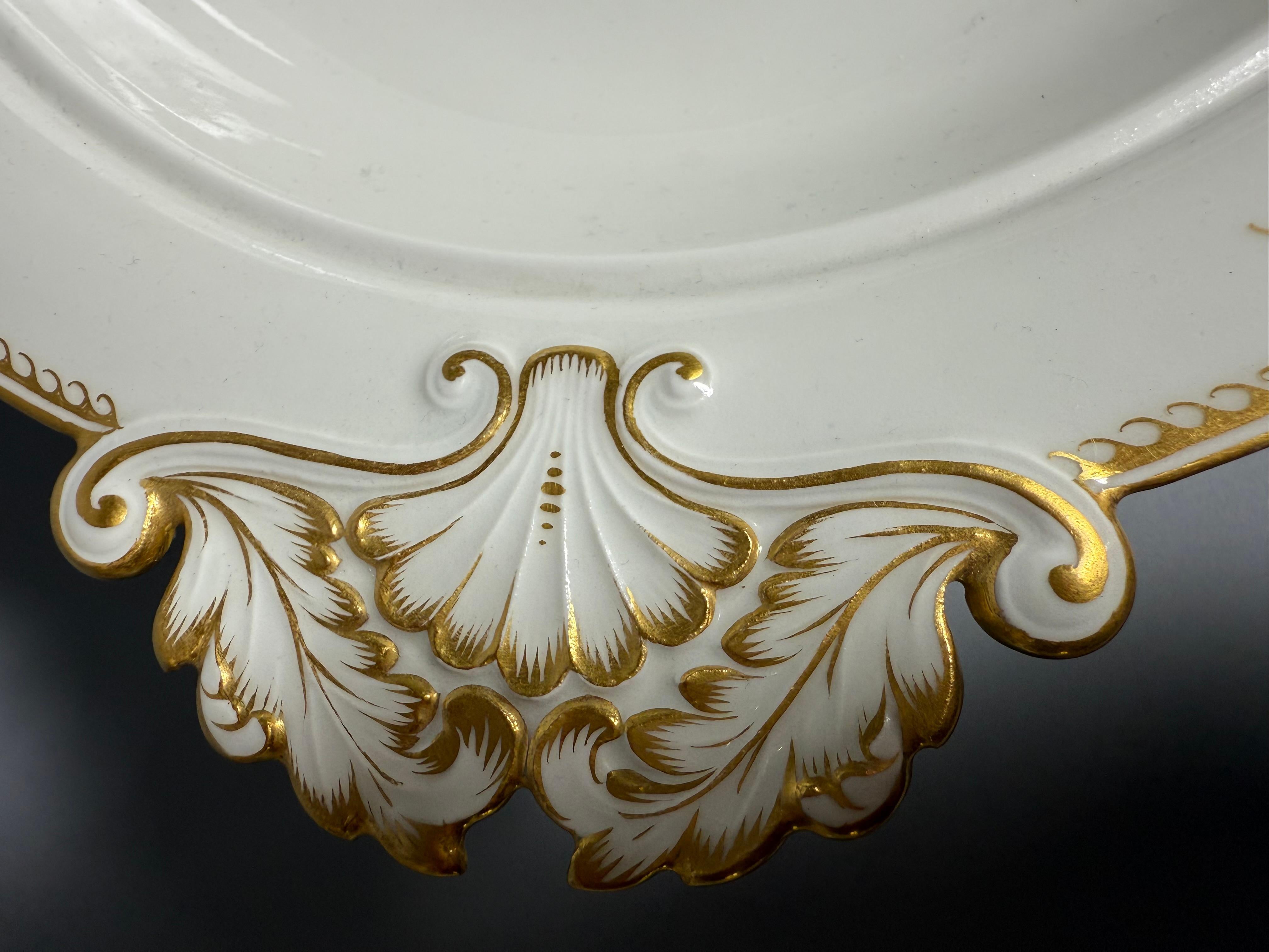 White Blue Porcelain Meissen Dinner service 24 pieces Blue Bouquet Germany 1940 im Angebot 4