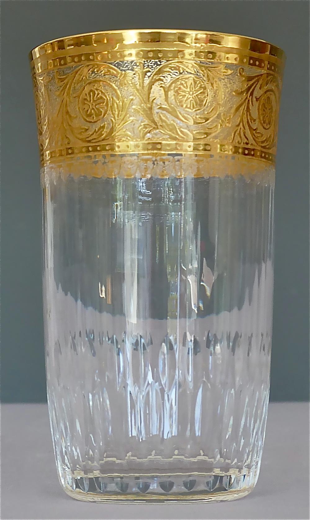 24 Saint Louis-Wassergläser aus vergoldetem Kristall, Champagner, Rot, Weiß und Weiß, Distel, 1950er Jahre (Hollywood Regency)