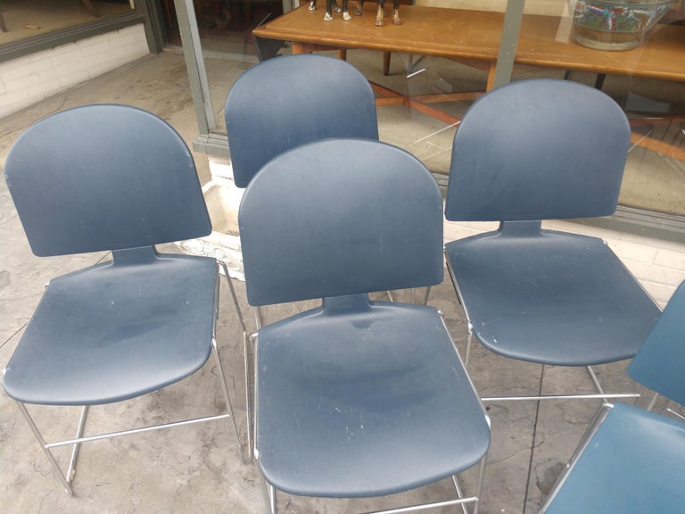 14 Steelcase Mid Century Modern Stacking Chairs For Sale at 1stDibs