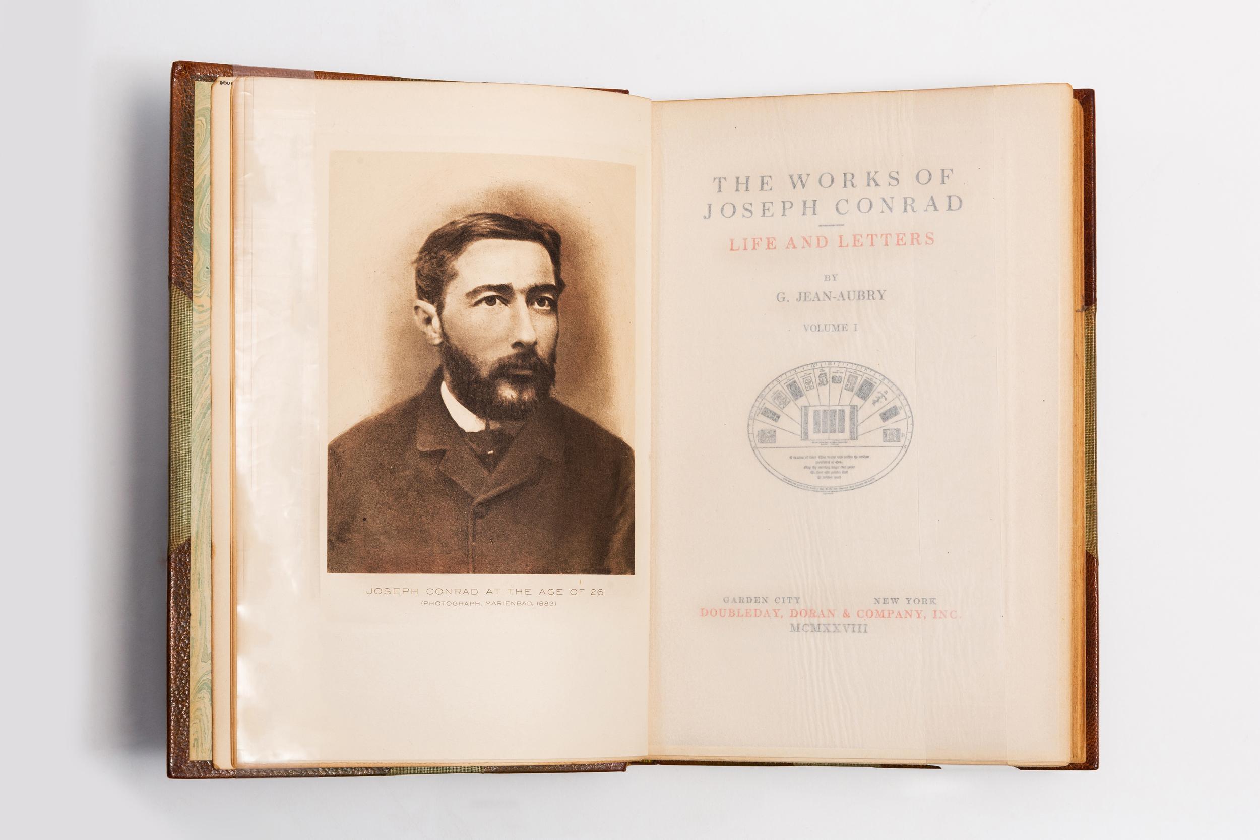 24 Volumes, Joseph Conrad, Les œuvres de Joseph Conrad Bon état - En vente à New York, NY