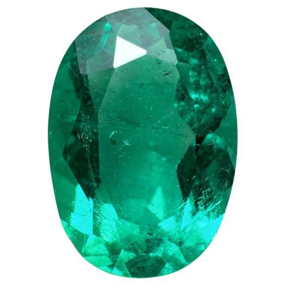2.40 Carat 11x8 VVS Gemmy Green Oval Colombian Emerald Loose Gemstone