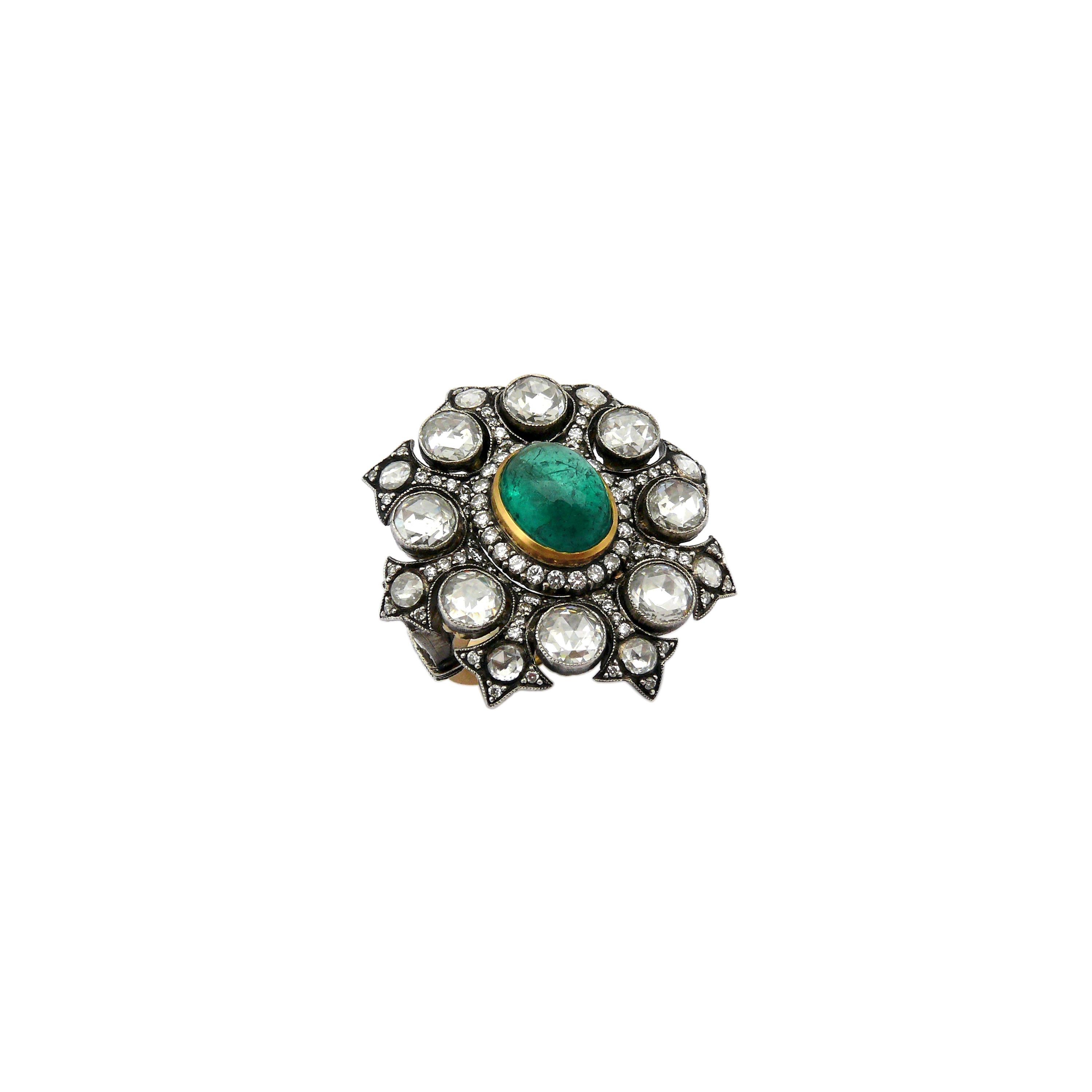 2.40 Carat Emerald 2.86 Carat Diamond 18 Karat Yellow Gold Heritage Ring For Sale
