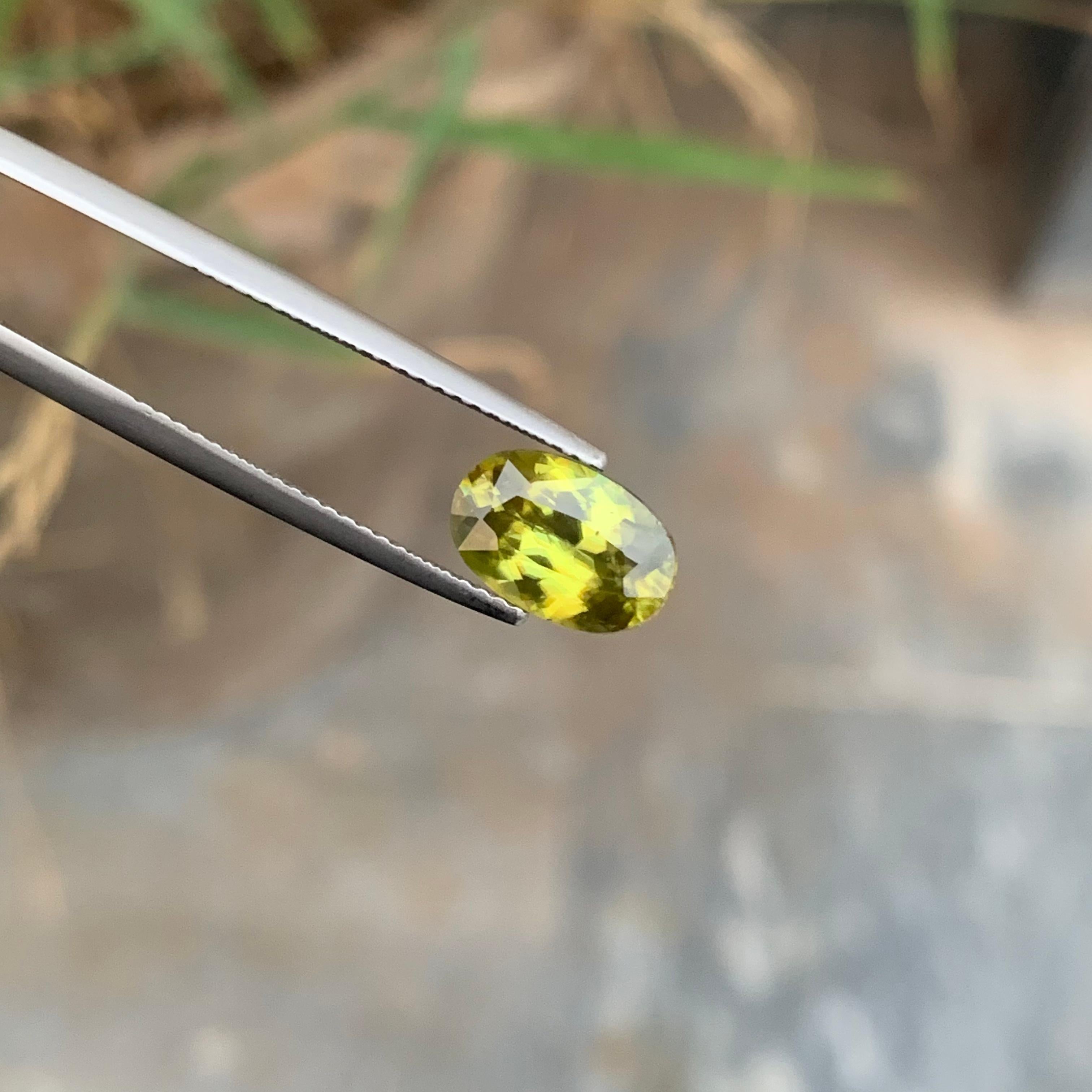 2.40 Carat Gorgeous Fire Loose Sphene Gemstone From Pakistan Mine Oval Shape For Sale 8