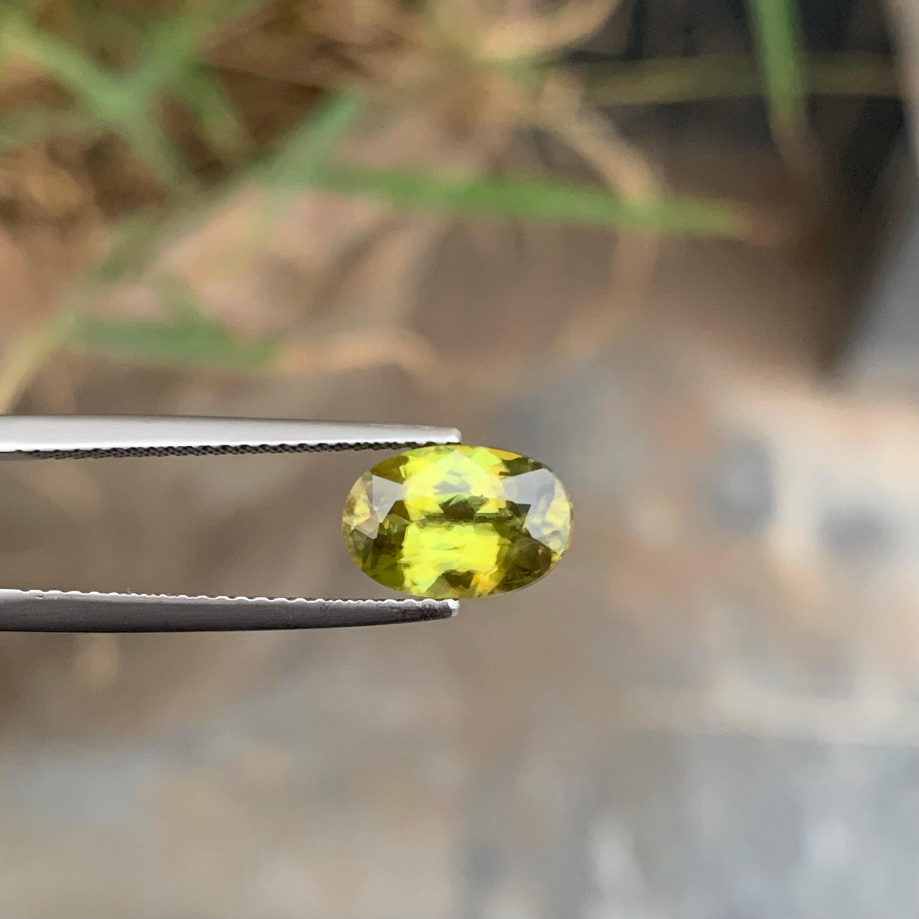 Faceted Sphene
Weight: 10.5x7.2x5.1 Mm
Origin: Warsak Pakistan 
Color: Yellow 
Shape: Oval
Treatment: Non
Certficate: On Customer Demand 
Sphene, also known as titanite, is a mineral that is valued for both its aesthetic beauty and its potential