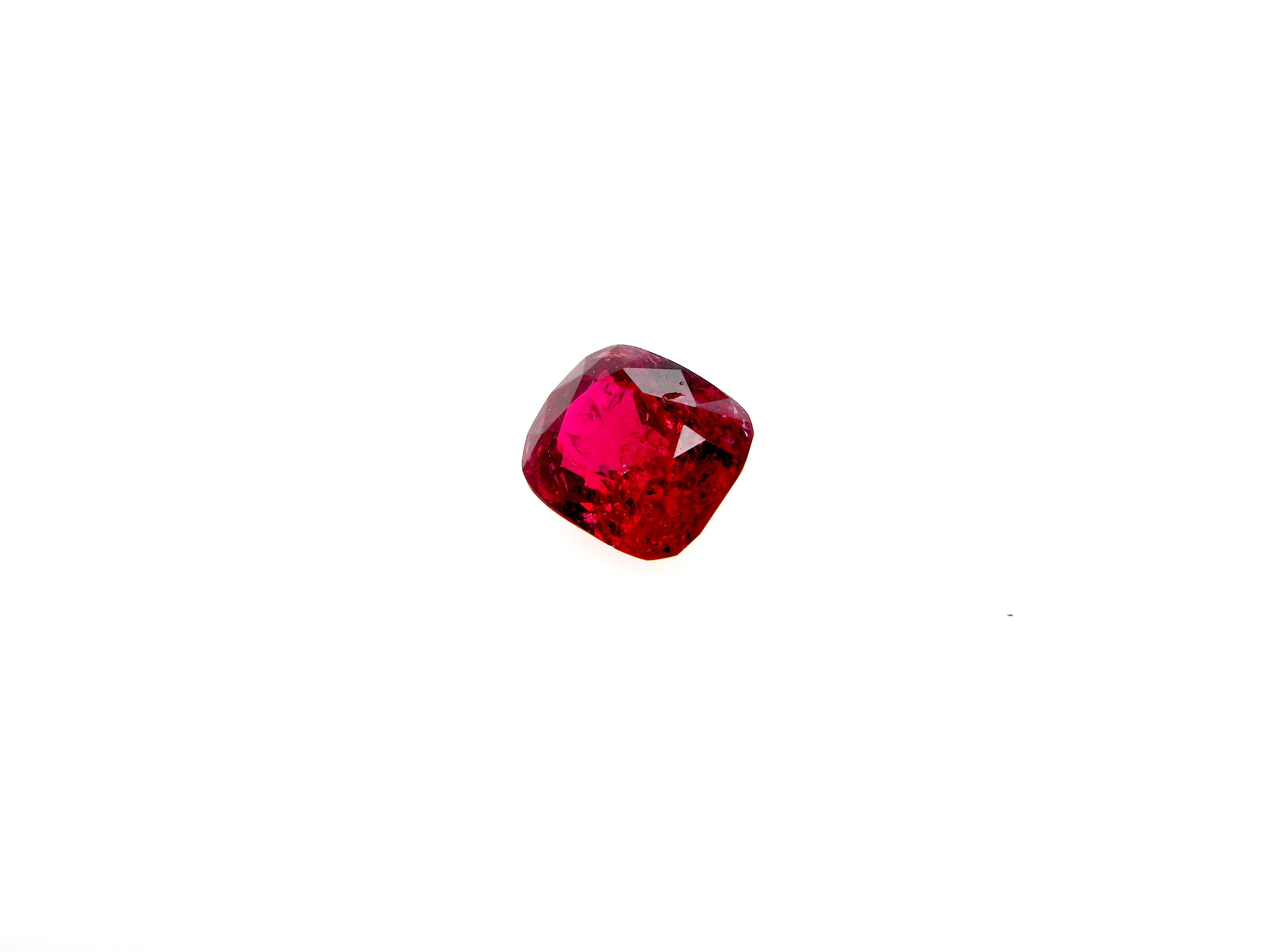 2.40 Carat GRS Certified Unheated Burmese Vivid Red Spinel In New Condition In Hong Kong, HK