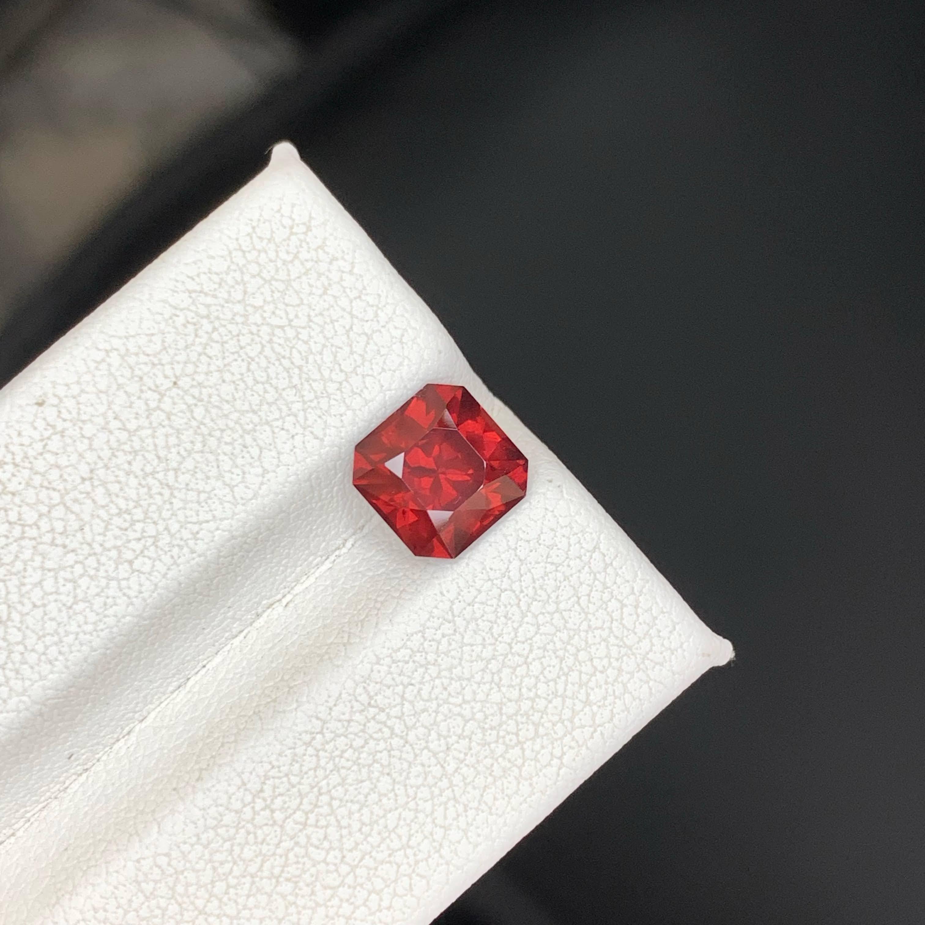 2,40 Karat Natürlicher loser leuchtend roter Granat Stein Asscher Schliff Tansanischer Edelstein im Angebot 2