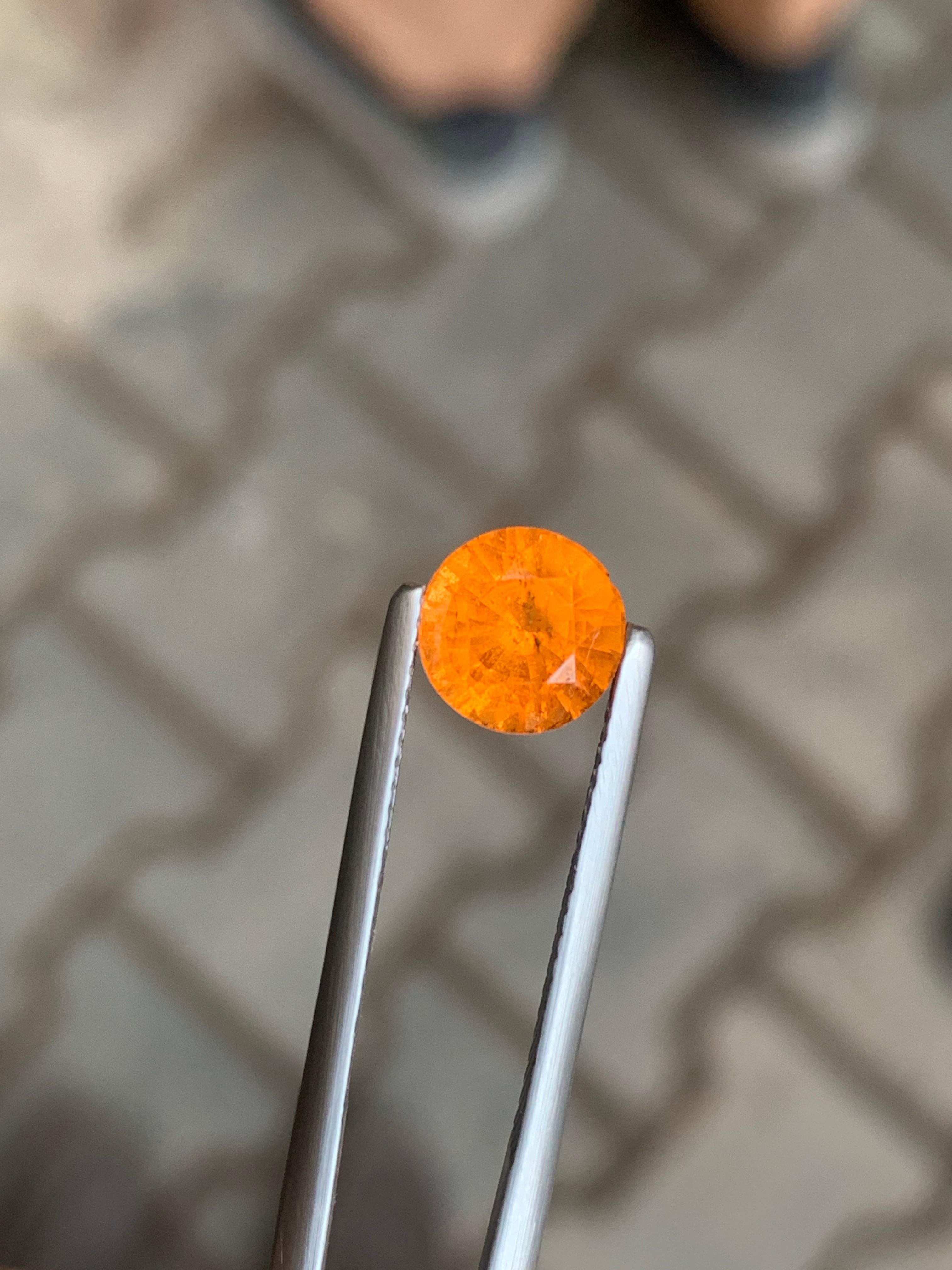 2.40 Carat Natural Loose Fanta Spessartite Garnet Gemstone Corte redondo en venta