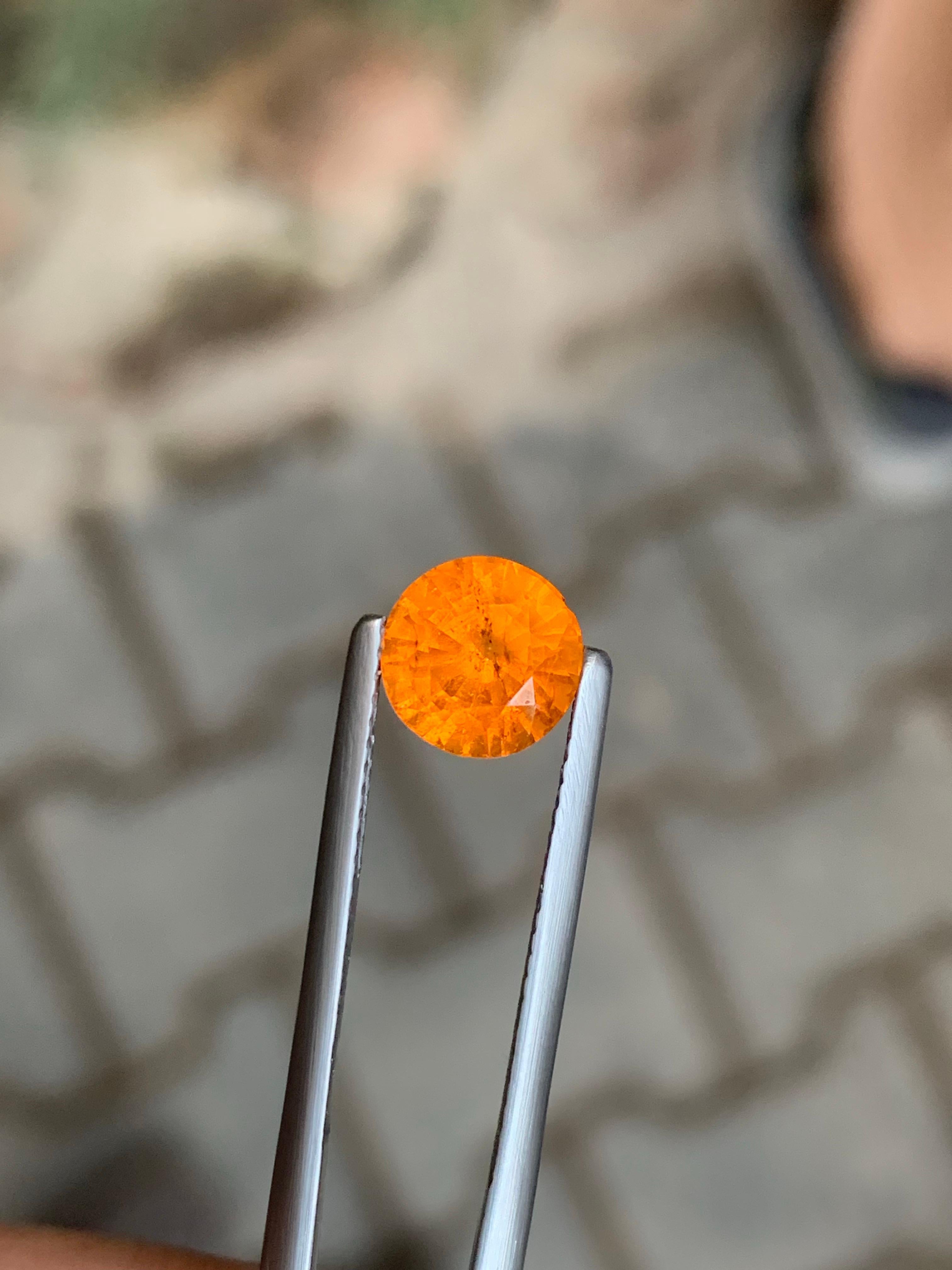 2.40 Carat Natural Loose Fanta Spessartite Garnet Gemstone en venta 1