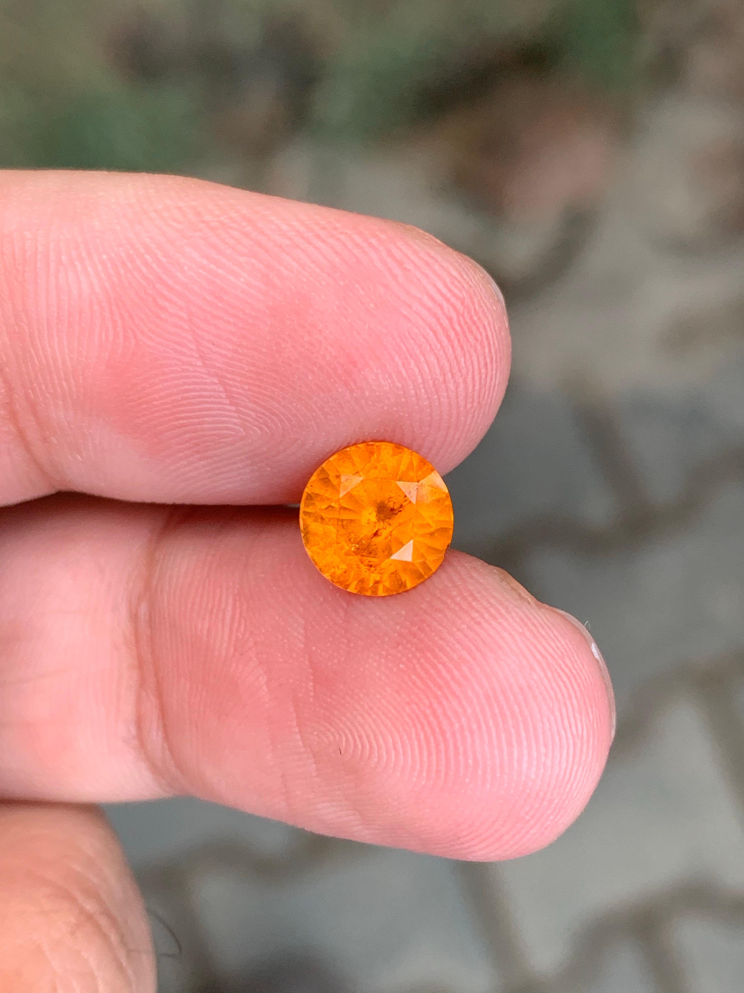 2.40 Carat Natural Loose Fanta Spessartite Garnet Gemstone en venta 3