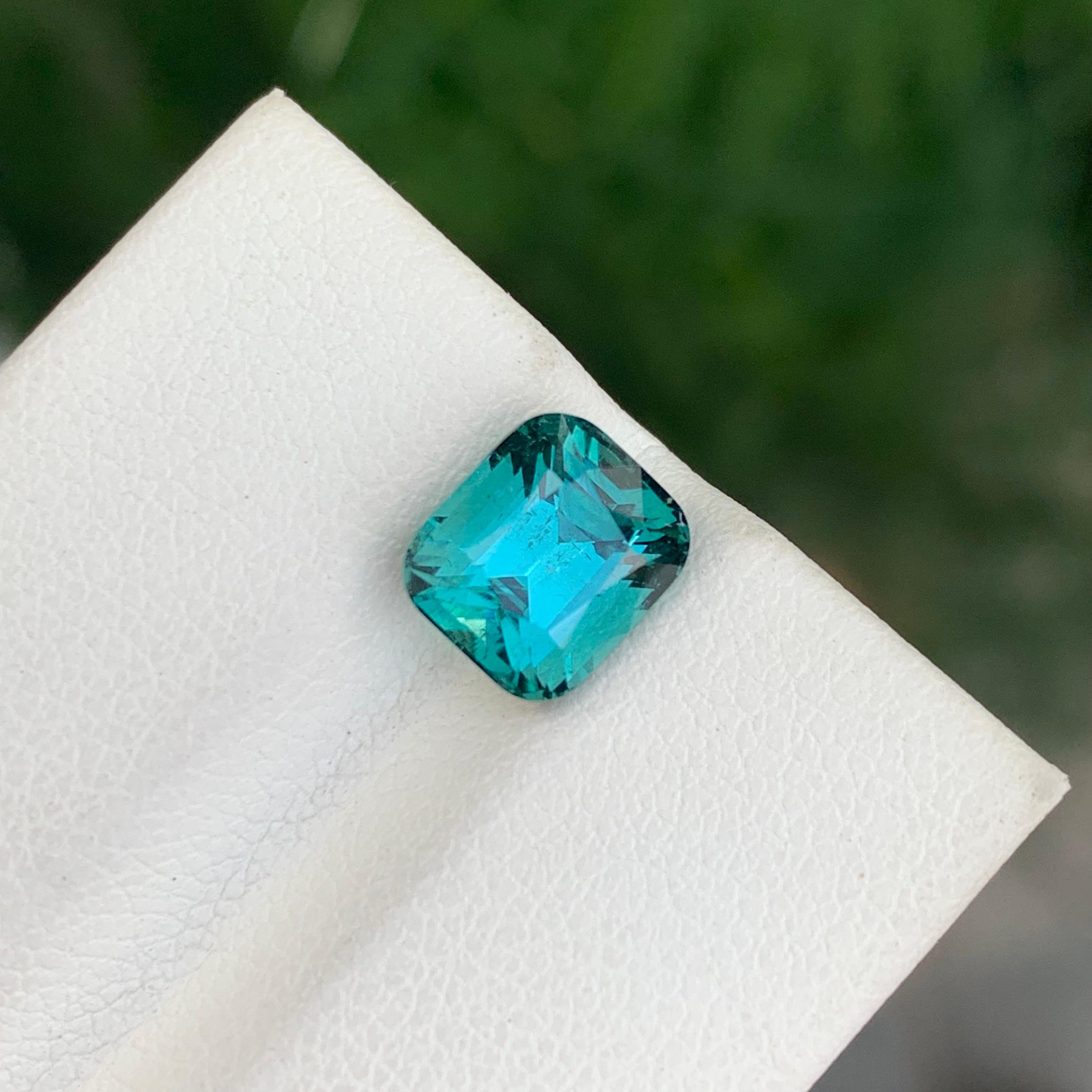 2.40 Carat Natural Loose Lagoon Tourmaline Cushion Shape Gem en vente 5