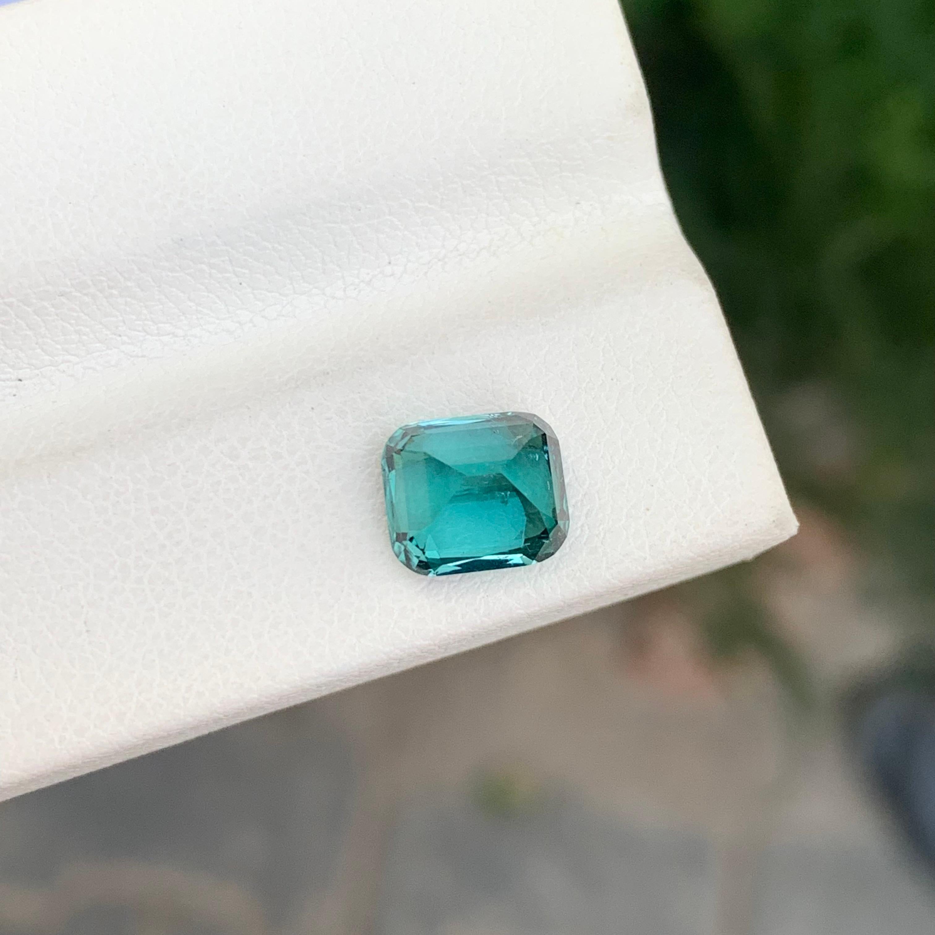 2.40 Carat Natural Loose Lagoon Tourmaline Cushion Shape Gem Neuf - En vente à Peshawar, PK