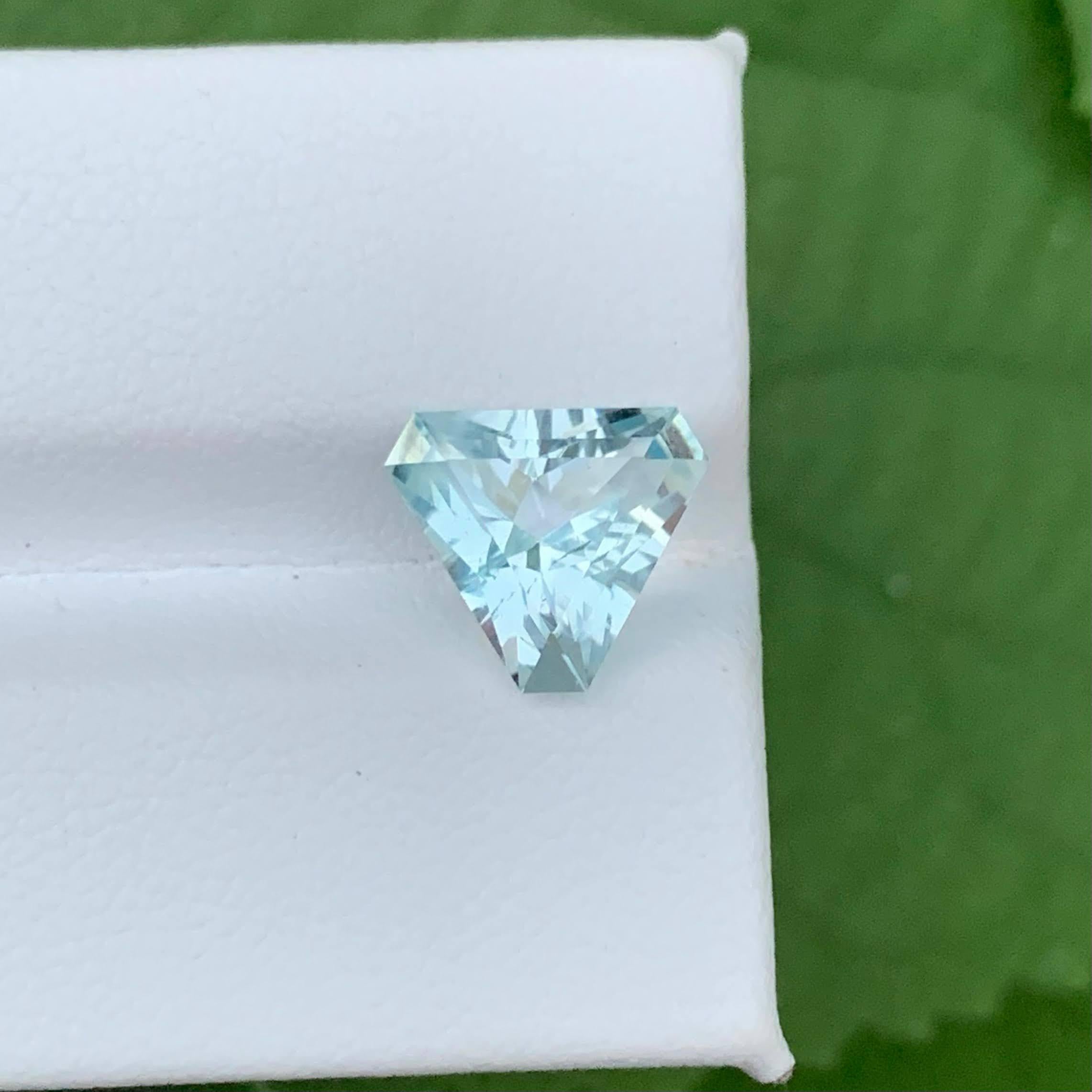 Weight 2.40 carat 
Dimensions 9.3x9.1x5.7mm
Treatment None 
Origin Pakistan 
Clarity Eye Clean 
Shape Cut Trilliant





Discover the elegance of this 2.40 Carat Natural Loose Light Blue Aquamarine, masterfully shaped in a stunning trilliant cut to