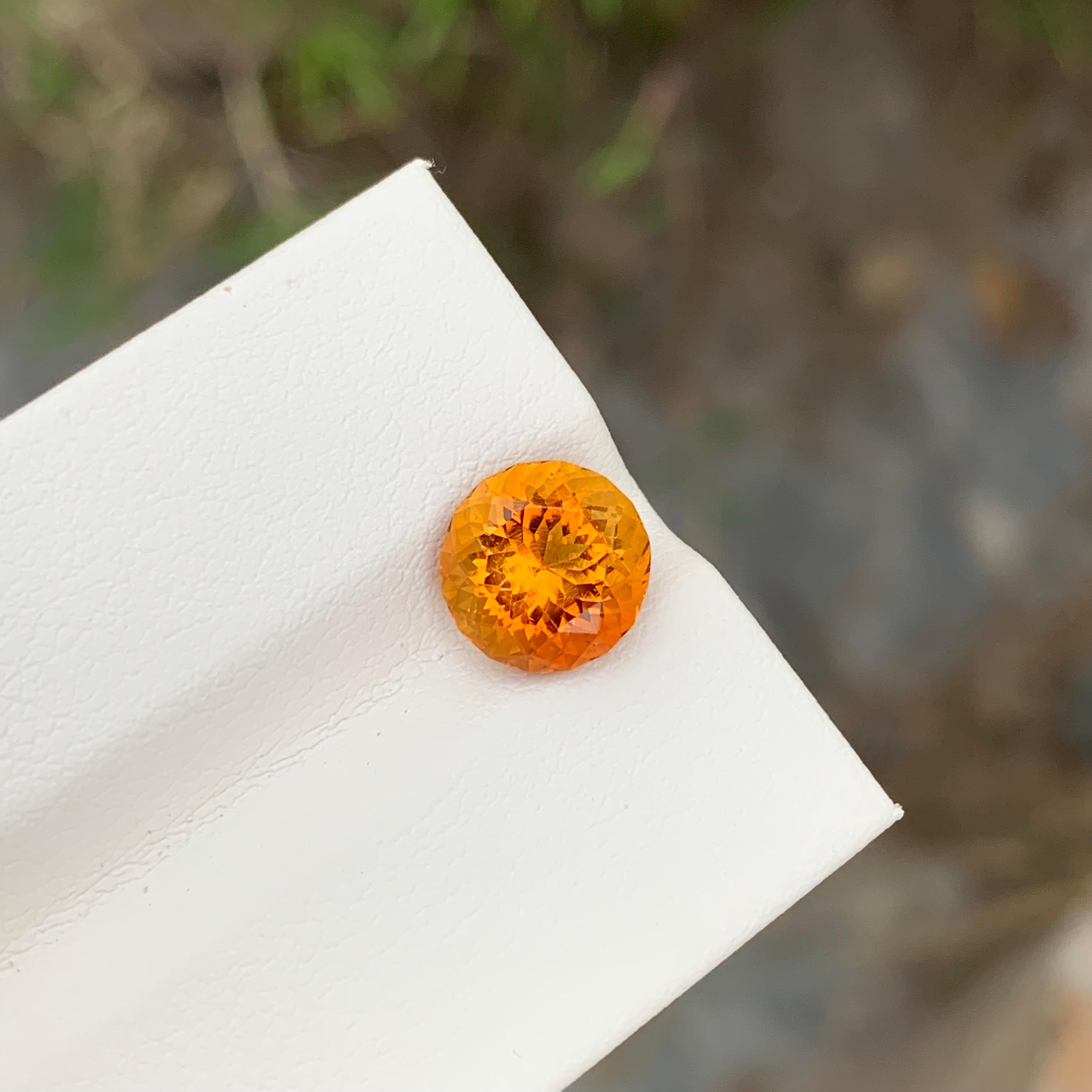 Women's or Men's 2.40 Carat Natural Loose Madeira Citrine Round Shape Gem For Ring Jewellery  For Sale