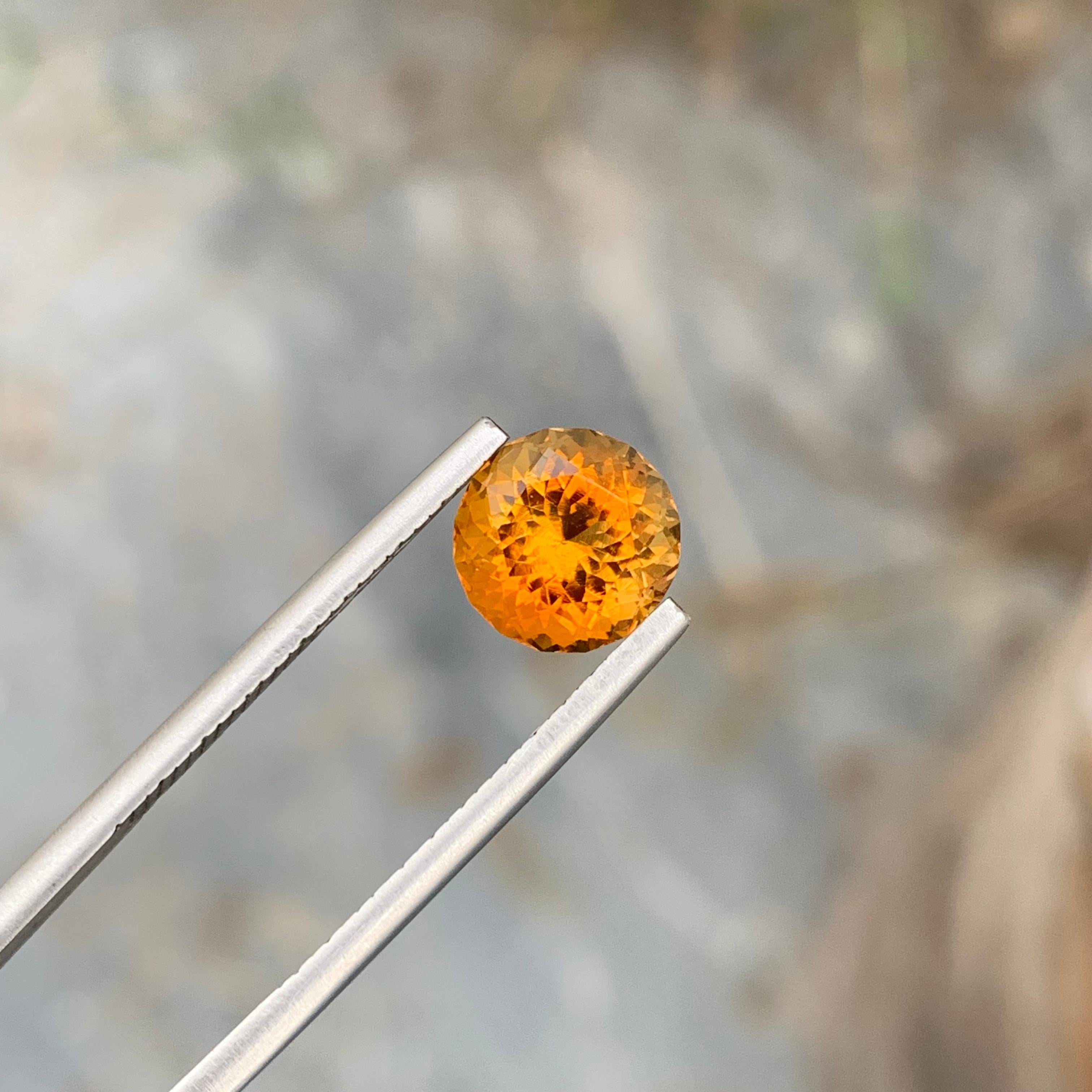 2.40 Carat Natural Loose Madeira Citrine Round Shape Gem For Ring Jewellery  For Sale 1