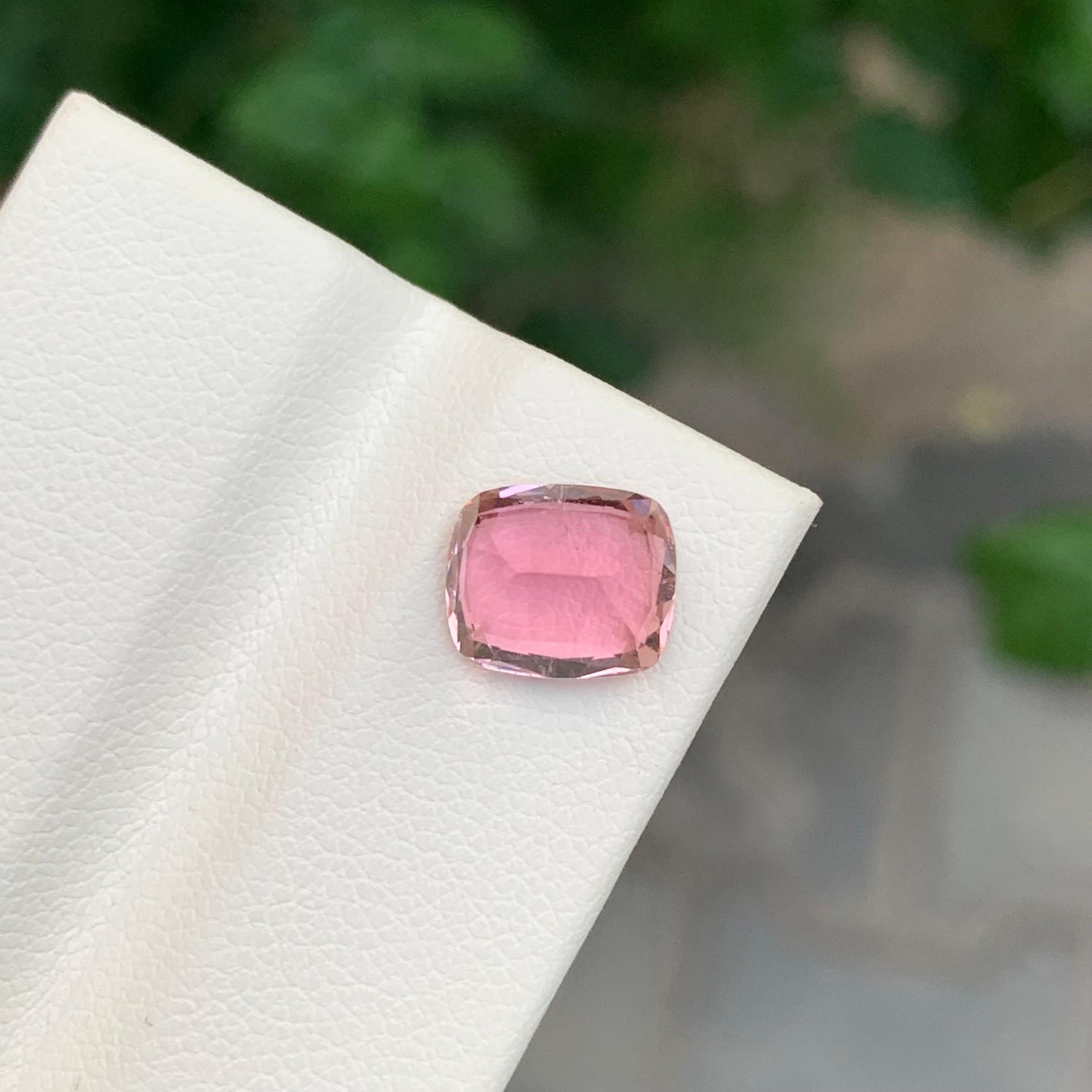 2,40 Karat natürlicher loser rosa Turmalin Cushion Shape Edelstein im Angebot 3