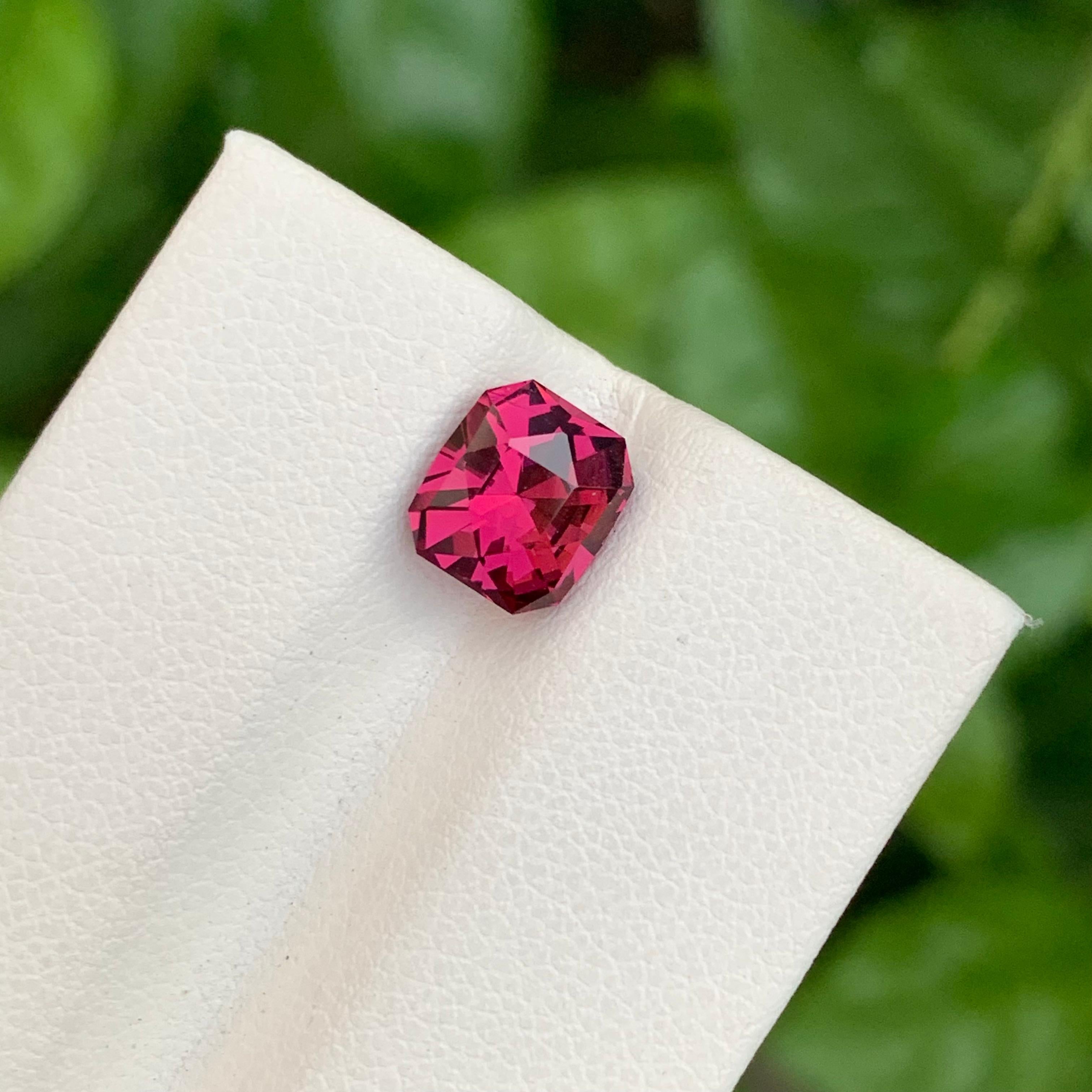 2.40 quilates de granate rodolita natural suelto en forma de cojín para joyería en venta 5