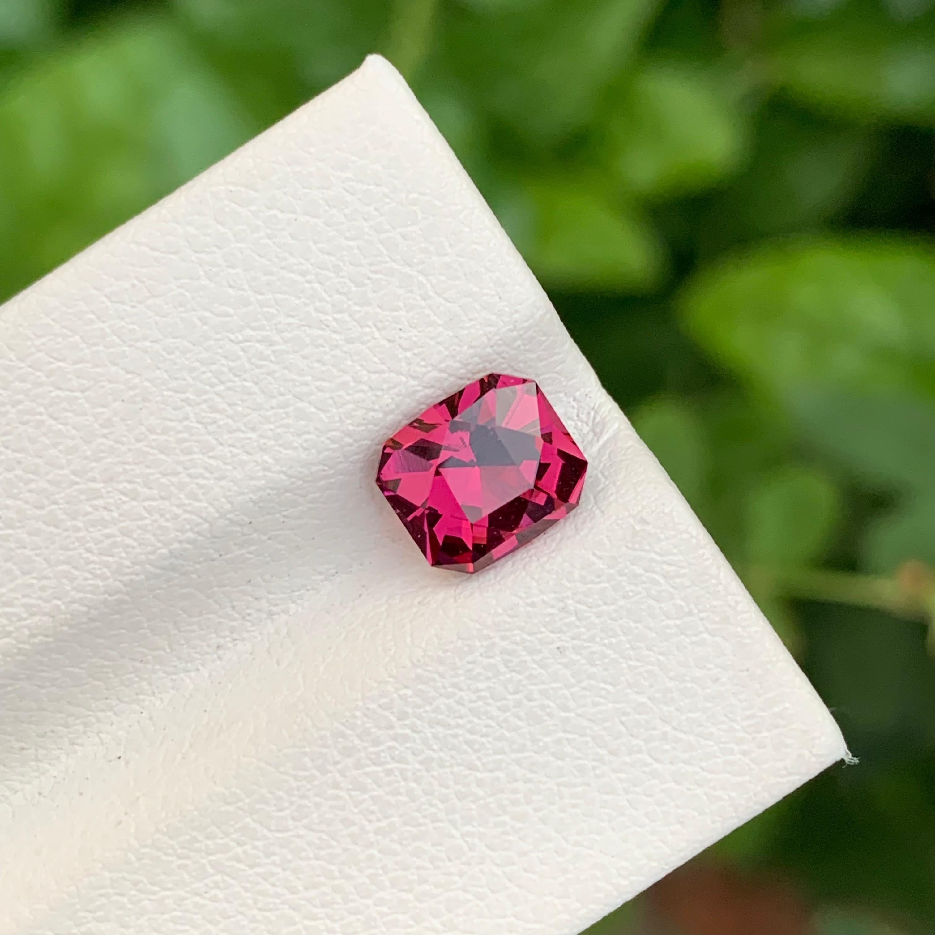 2.40 quilates de granate rodolita natural suelto en forma de cojín para joyería Artes y manualidades en venta