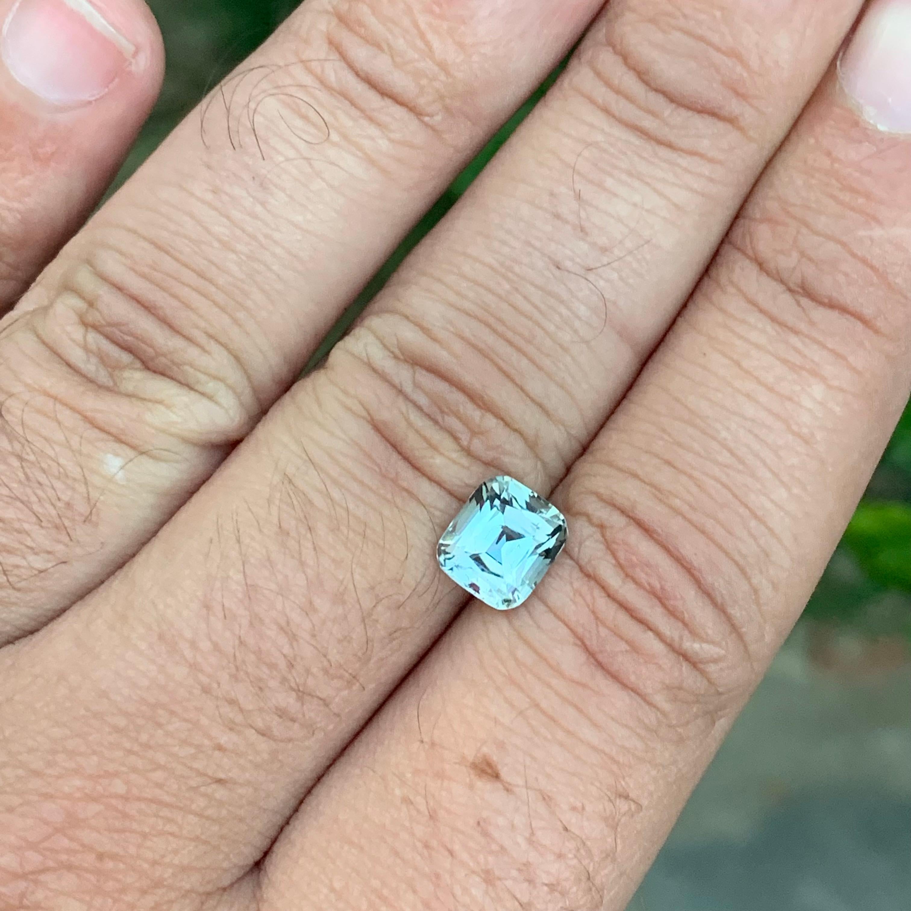 2.40 Carat Natural Loose Teal Tourmaline Cushion Shape Gem en vente 5
