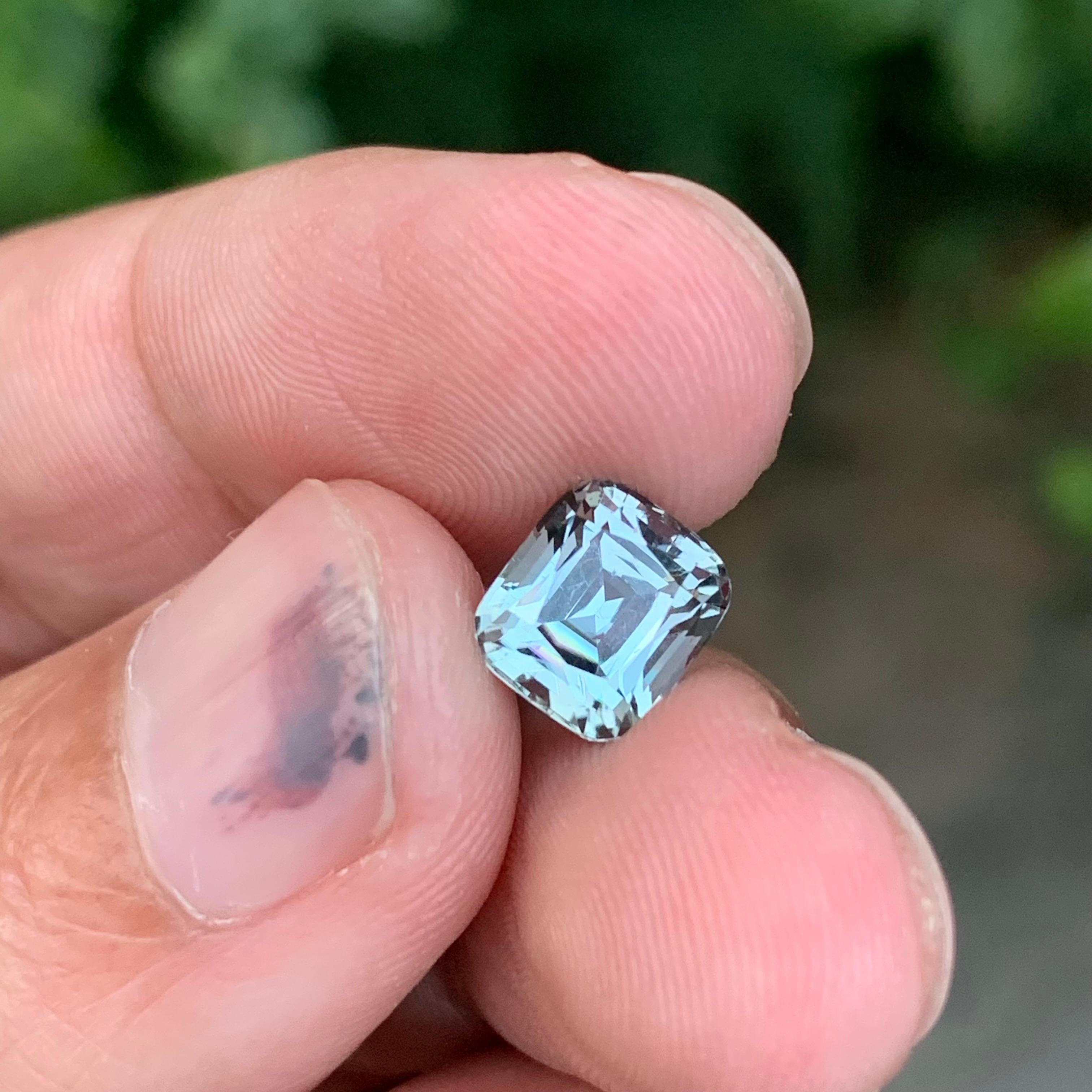 2.40 Carat Natural Loose Teal Tourmaline Cushion Shape Gem en vente 2