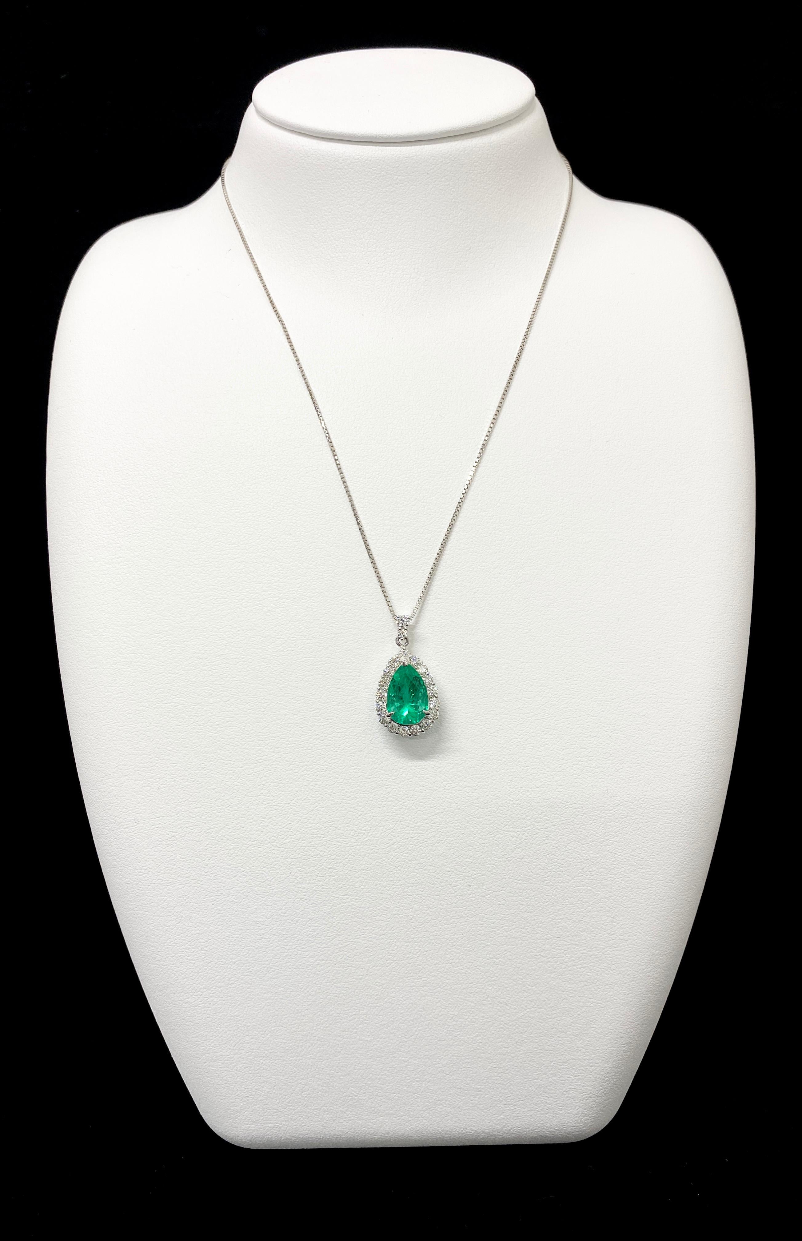 A stunning Pendant featuring a 2.40 Carat, Natural Emerald and 0.68 Carats of Diamond Accents set in Platinum. People have admired emerald’s green for thousands of years. Emeralds have always been associated with the lushest landscapes and the