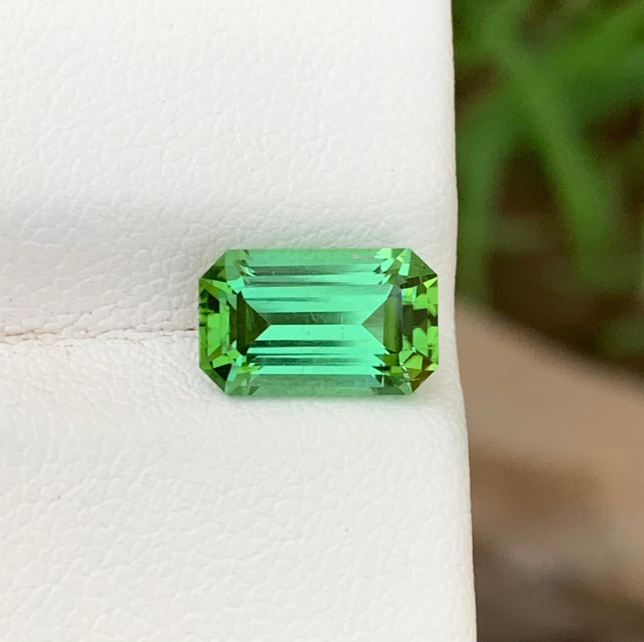 2.40 Carat Natural Rich Color Loose Mint Green Tourmaline Ring Gem Afghan Mine For Sale 2