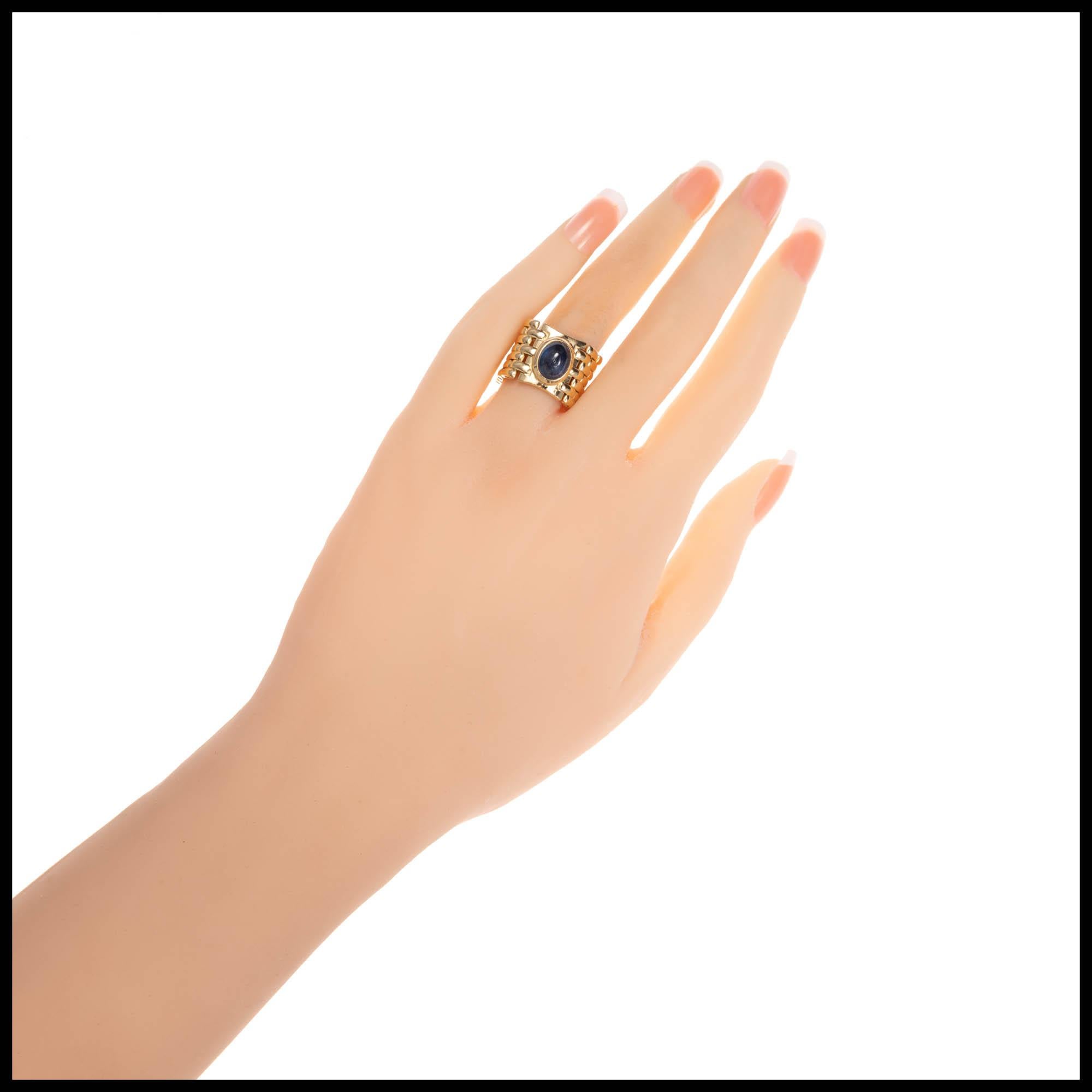 Oval Cut 2.40 Carat Oval Cabochon Sapphire Yellow Gold Mesh Ring