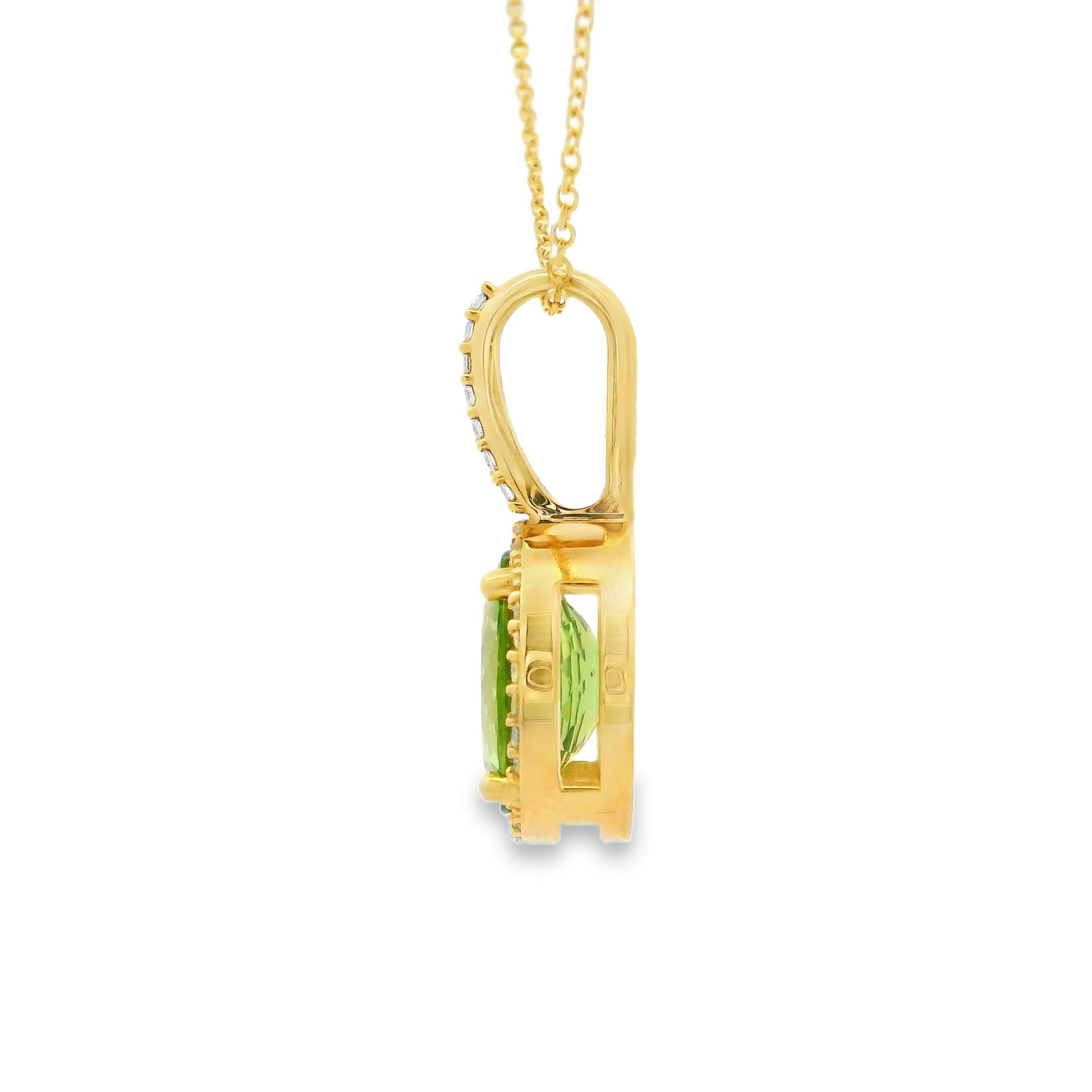 Contemporary 2.40 Carat Oval Peridot and Diamond Pendant in 14K Yellow Gold For Sale