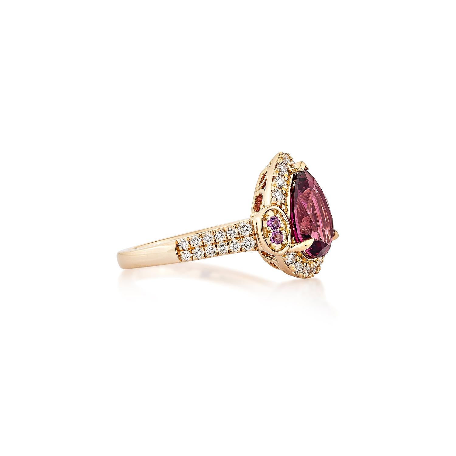 Sunita Nahata presents an elegant Rhodolite fancy ring in an pear shape, set with sparkling white diamonds. This exquisite piece exudes grace and elegance, making it perfect for both daily wear and special occasions. Crafted from 18-karat rose gold,