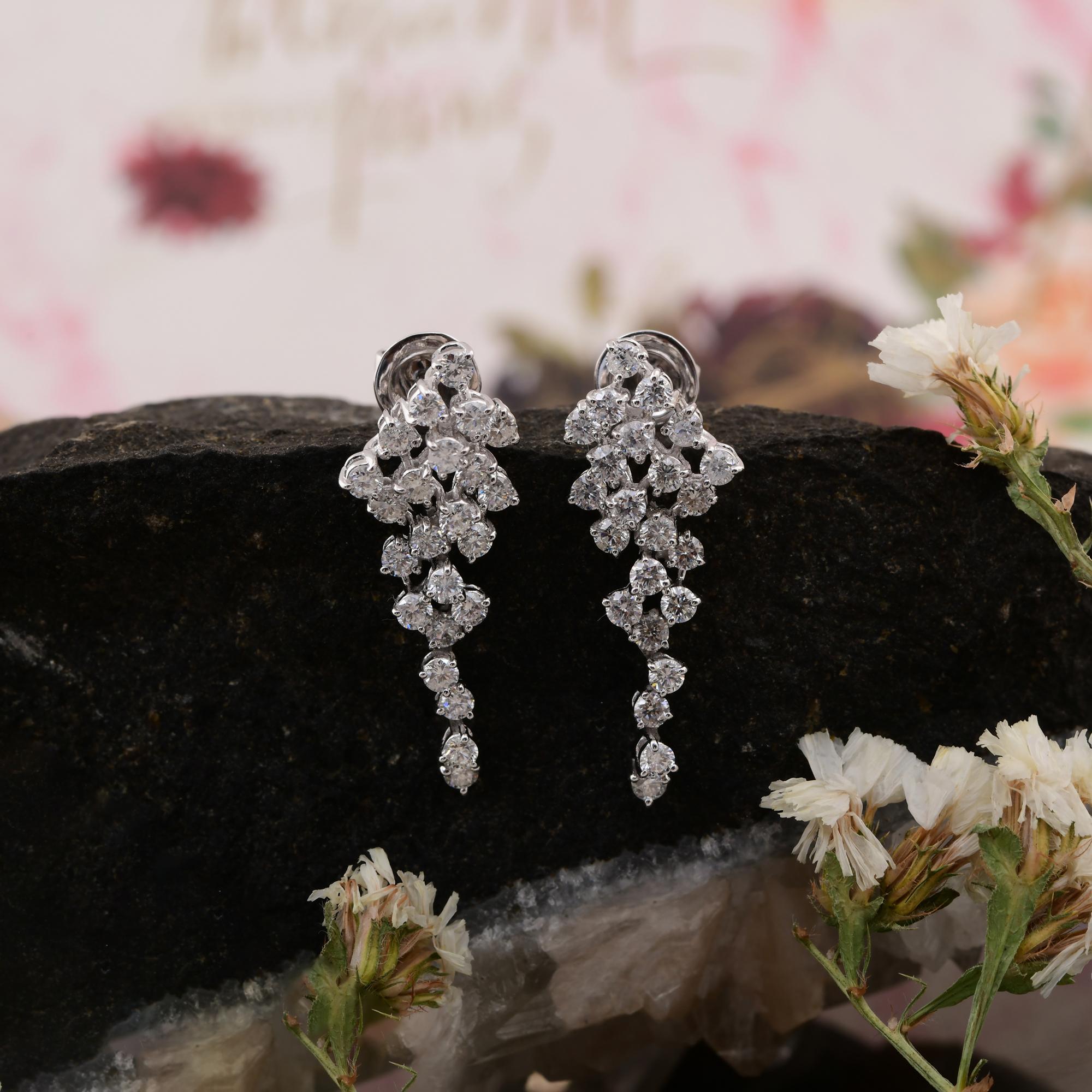 2,40 Quilates SI Claridad HI Color Diamante Pendientes Colgantes Finos Oro Blanco 14 Kilates en Nuevo estado para la venta en Diera, Dubai