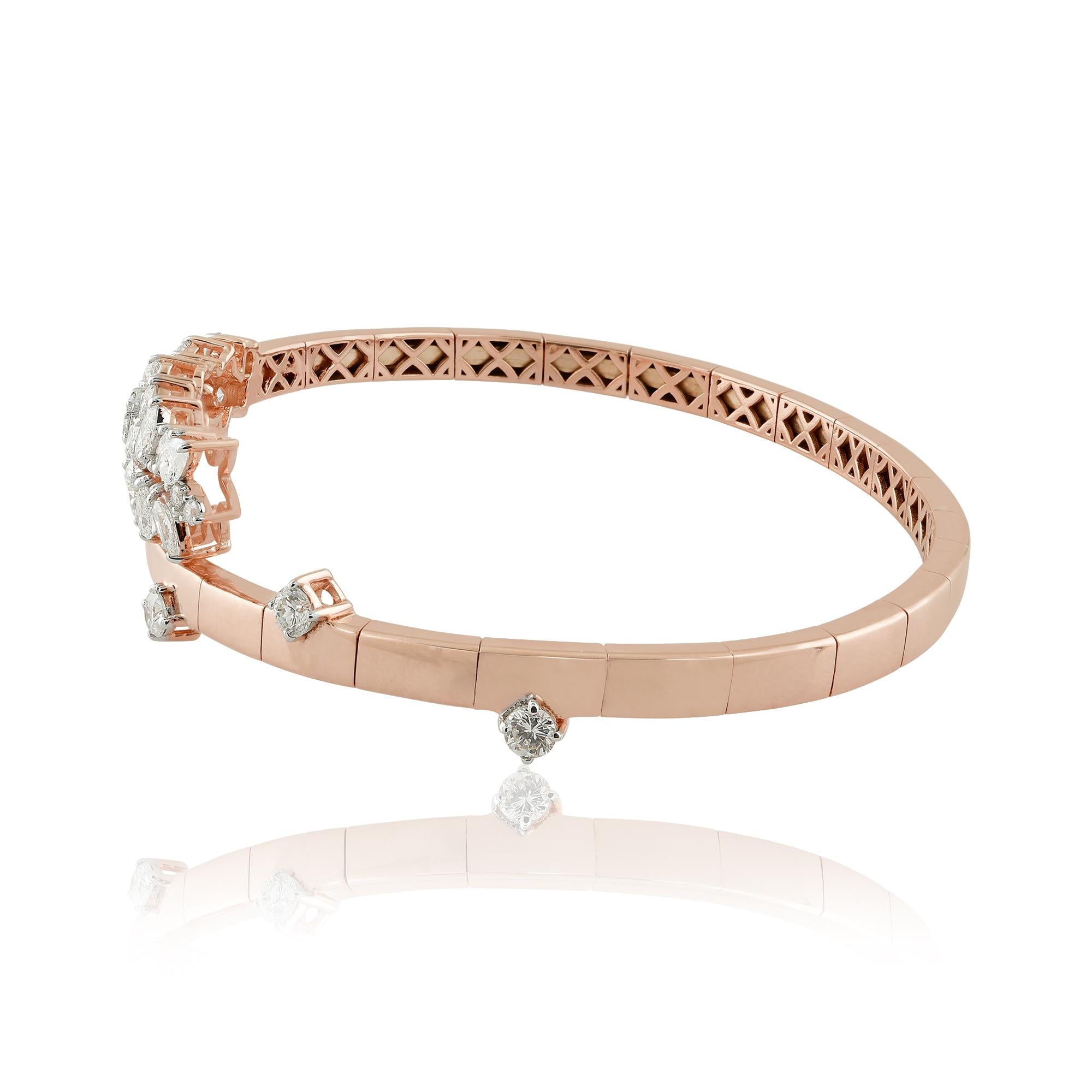 Código del Artículo :- SEB-6059E
Peso bruto :- 15.27 gm
Oro rosa macizo de 18 quilates Peso :- 14,79 gm
Peso del diamante natural :- 2,40 quilates ( CLARIDAD MEDIA DEL DIAMANTE SI1-SI2 Y COLOR H-I )
Tamaño del brazalete :- 56 mm aprox.
✦