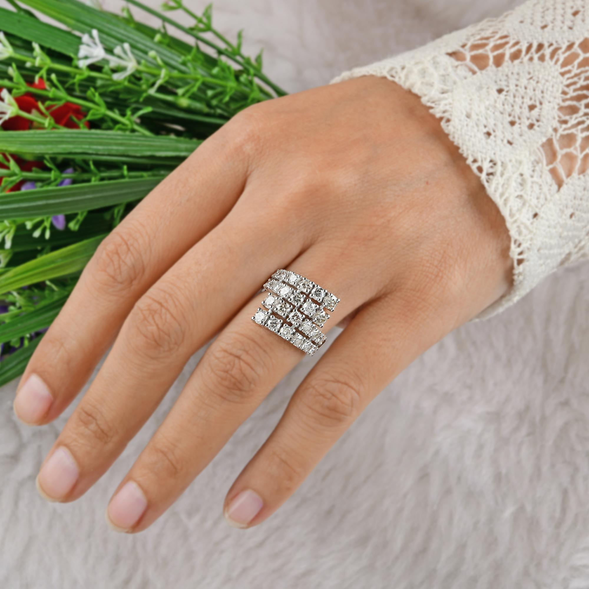 2,40 Karat SI Reinheit HI Farbe runder Diamant Wickelring 18 Karat Weißgold (Rundschliff) im Angebot