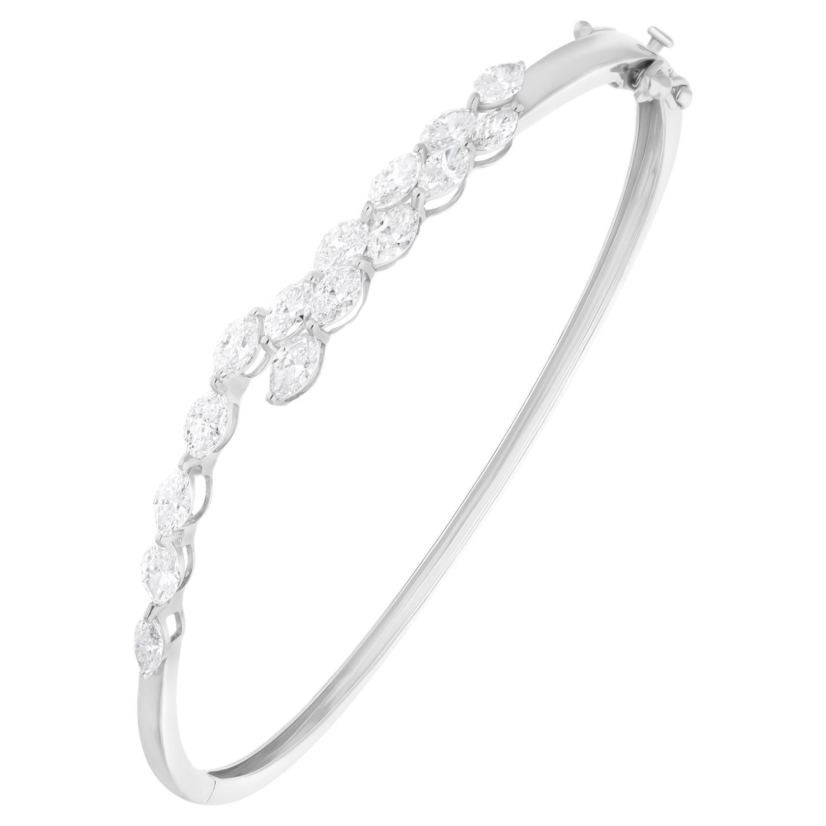 2.40 Carat SI/HI Marquise Brilliant Cut Diamond Bracelet en or blanc 18k