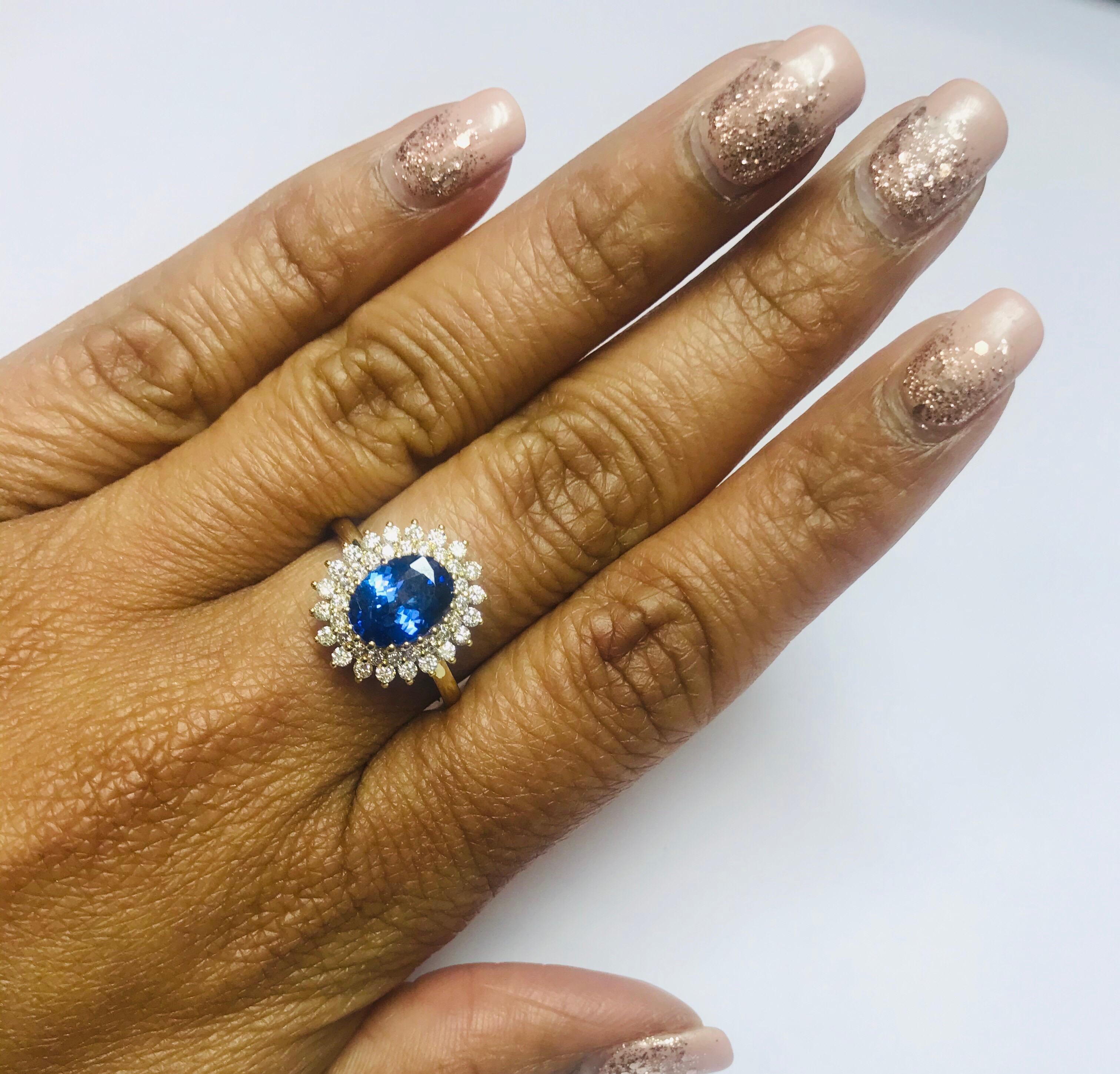 2.40 Carat Tanzanite Diamond 18 Karat Yellow Gold Cocktail Ring In New Condition In Los Angeles, CA