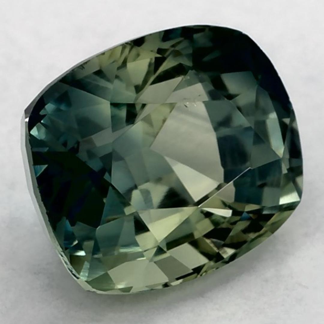 This natural Green sapphire offers elegance and sophistication. With its rich color saturation and precise cutting, it is the perfect centerpiece for an engagement ring or luxury jewelry design.

This sapphire originates from Sri Lanka (Ceylon),